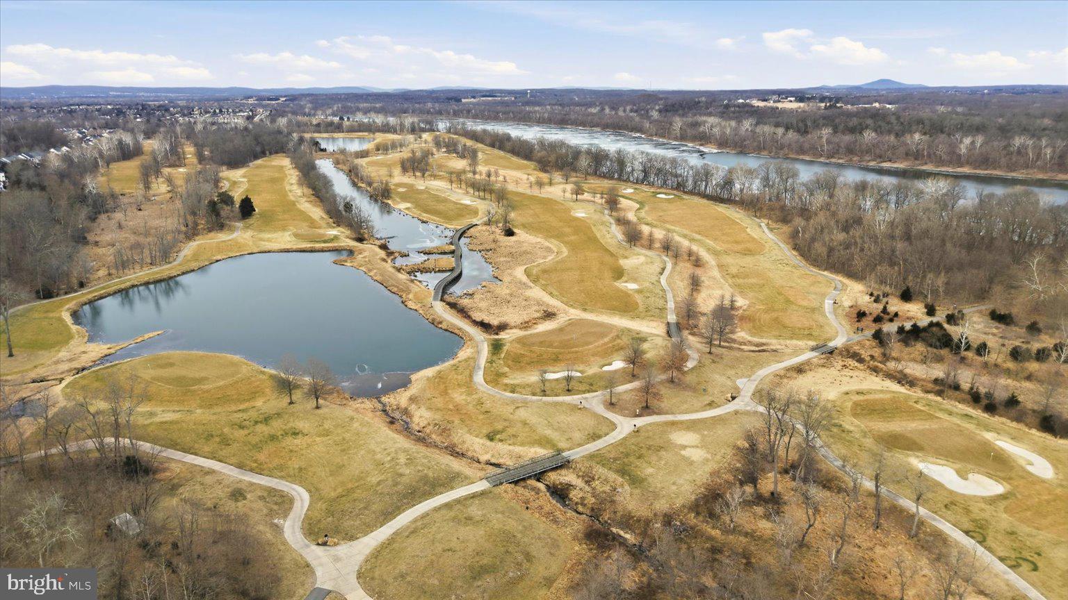 LANSDOWNE ON THE POTOMAC - Residential