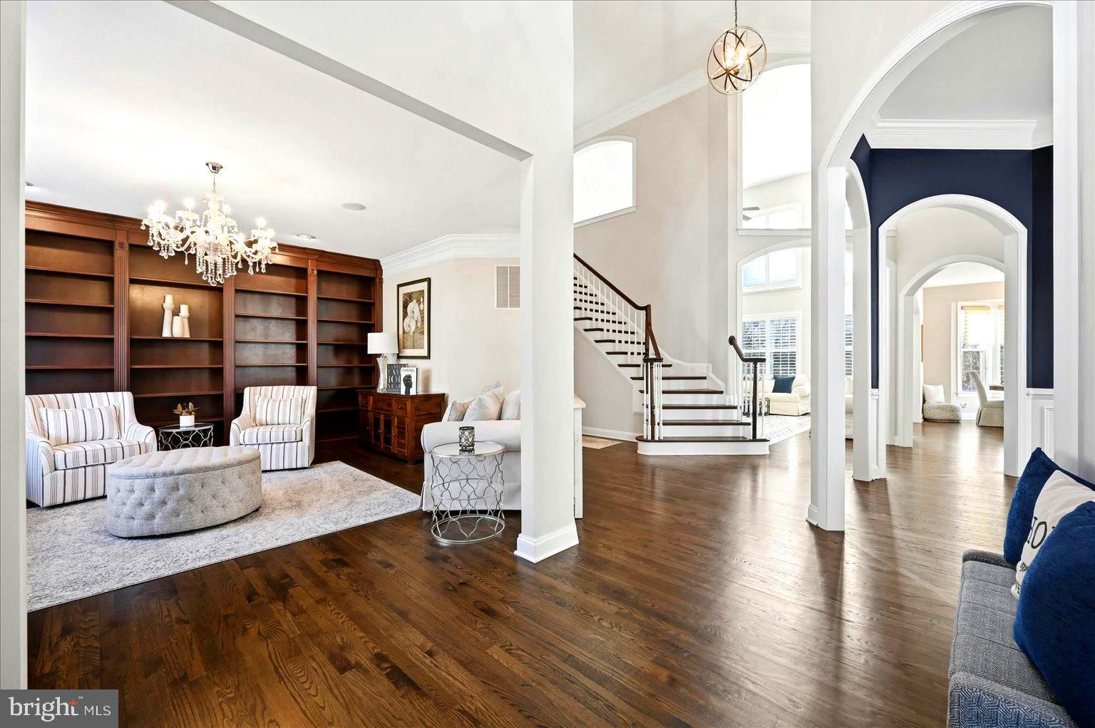 LANSDOWNE ON THE POTOMAC - Residential