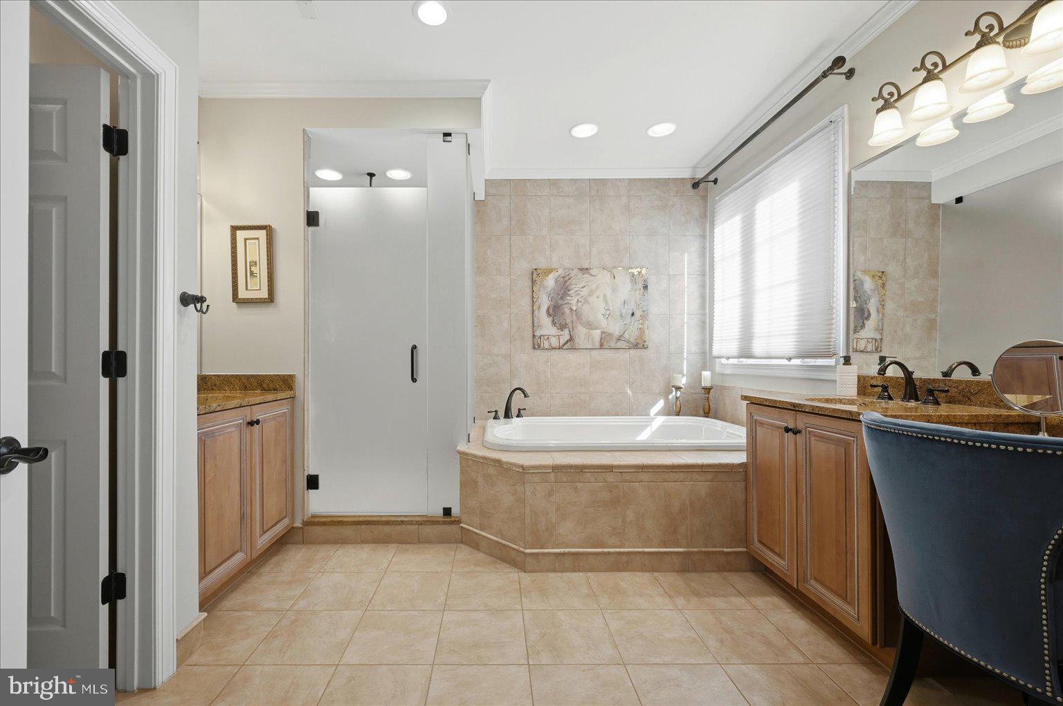 LANSDOWNE ON THE POTOMAC - Residential