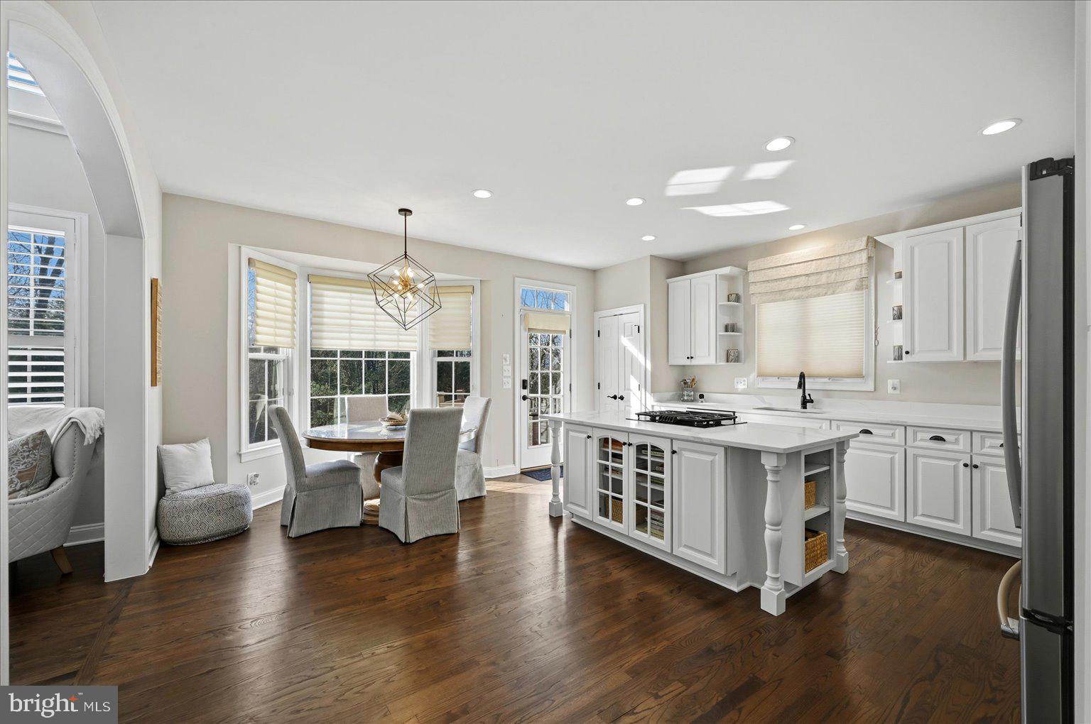 LANSDOWNE ON THE POTOMAC - Residential