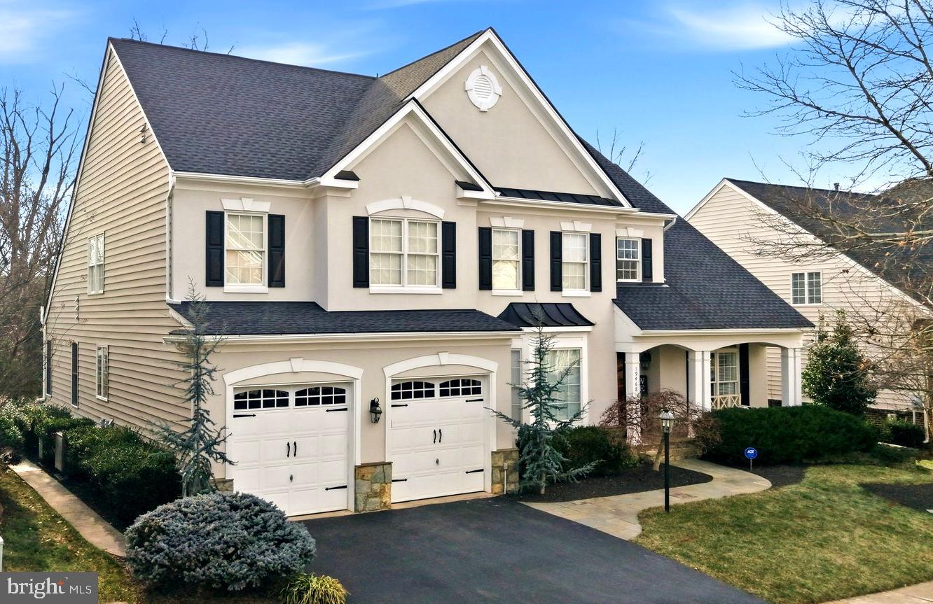 LANSDOWNE ON THE POTOMAC - Residential