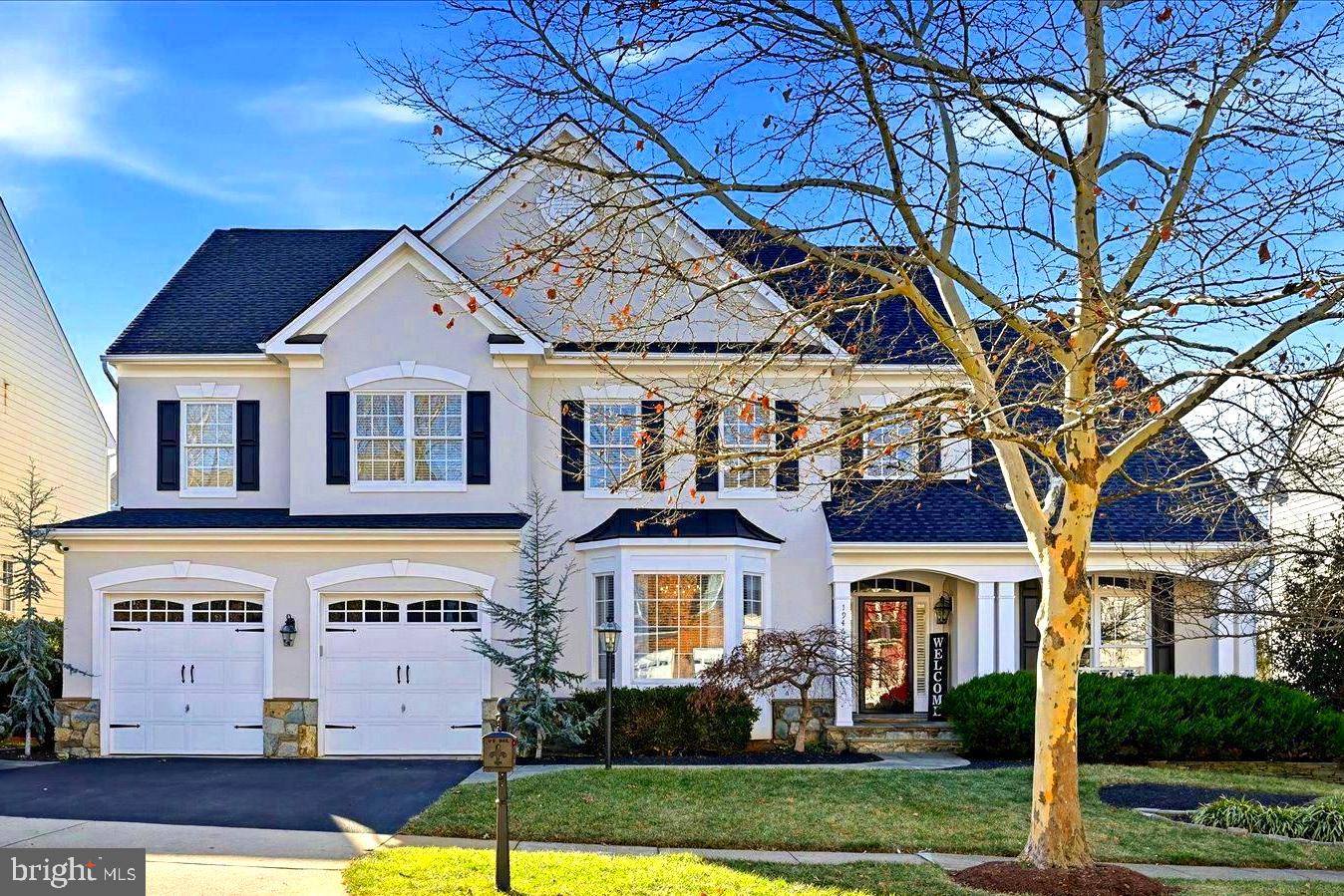 LANSDOWNE ON THE POTOMAC - Residential