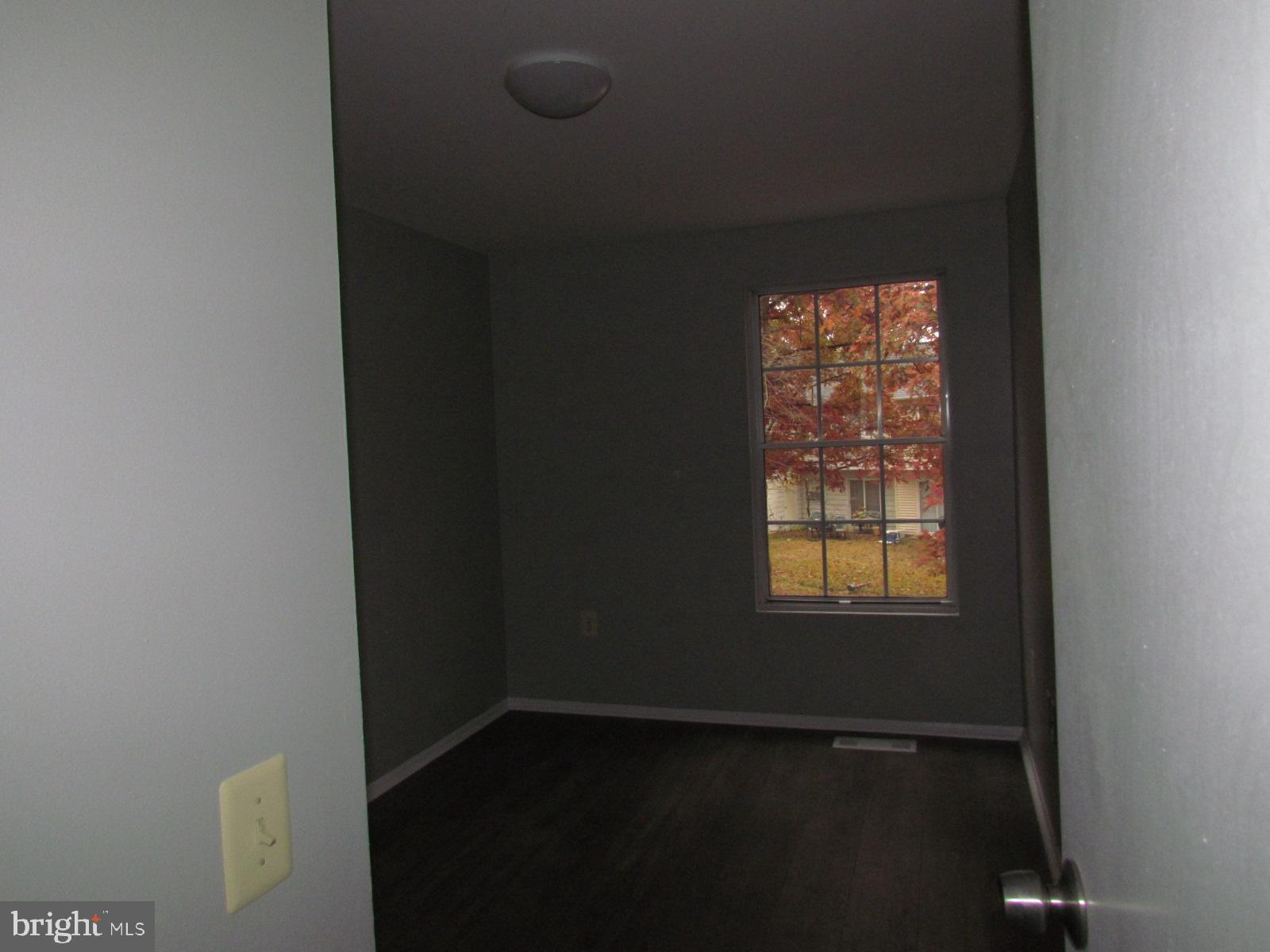 LANCASTER - Residential Lease