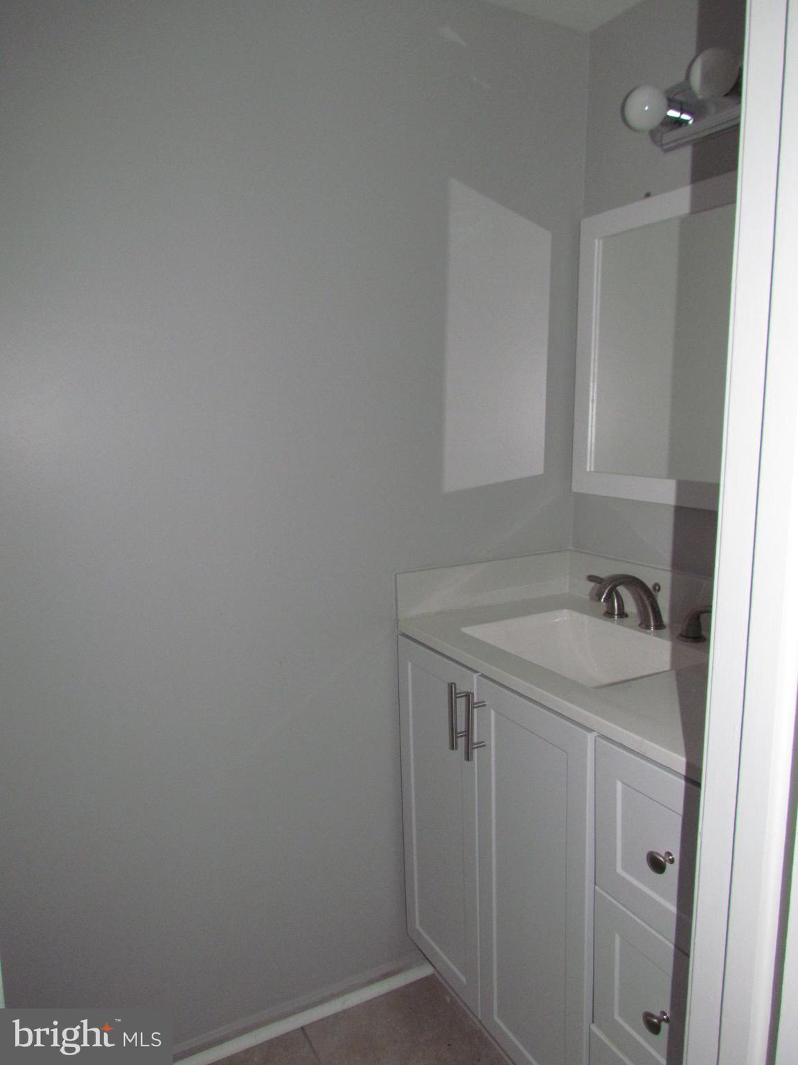 LANCASTER - Residential Lease