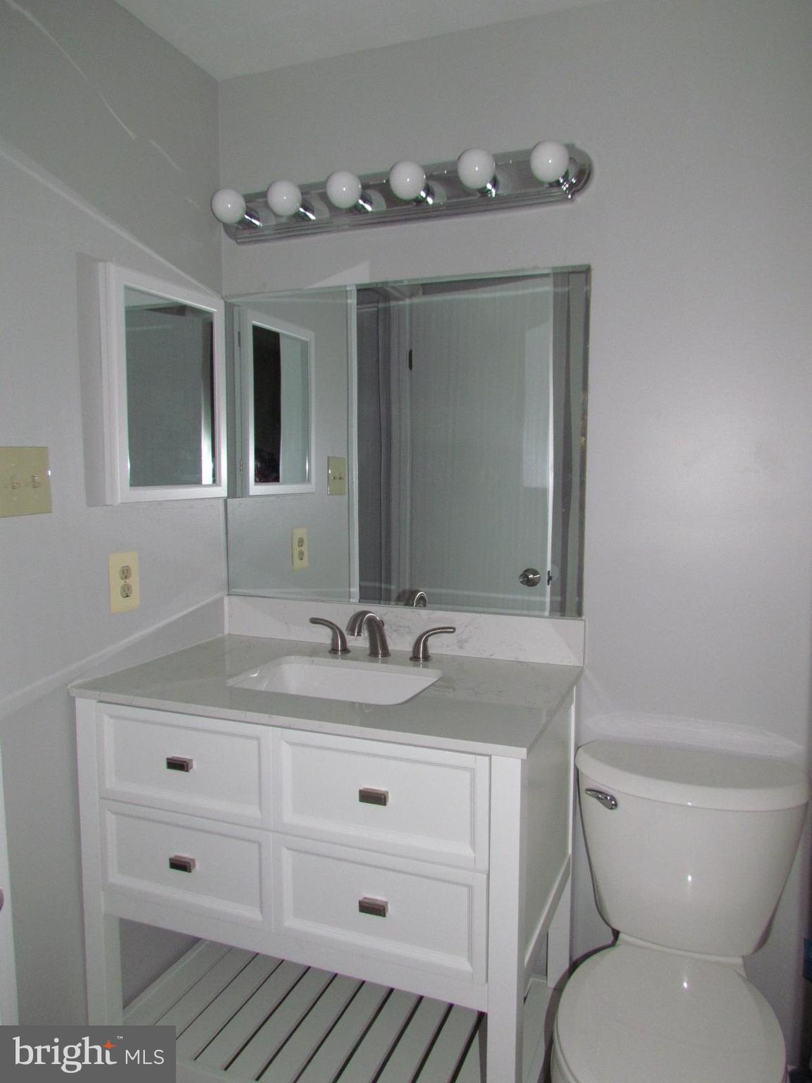 LANCASTER - Residential Lease