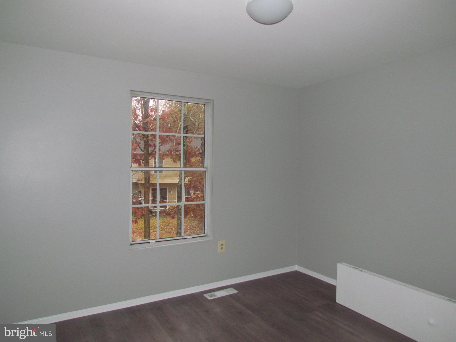 LANCASTER - Residential Lease