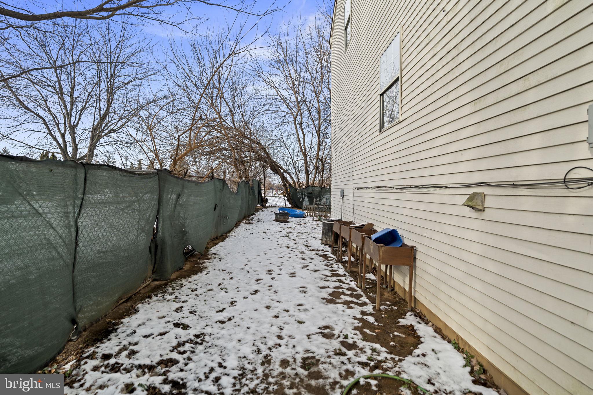 TACONY - Residential