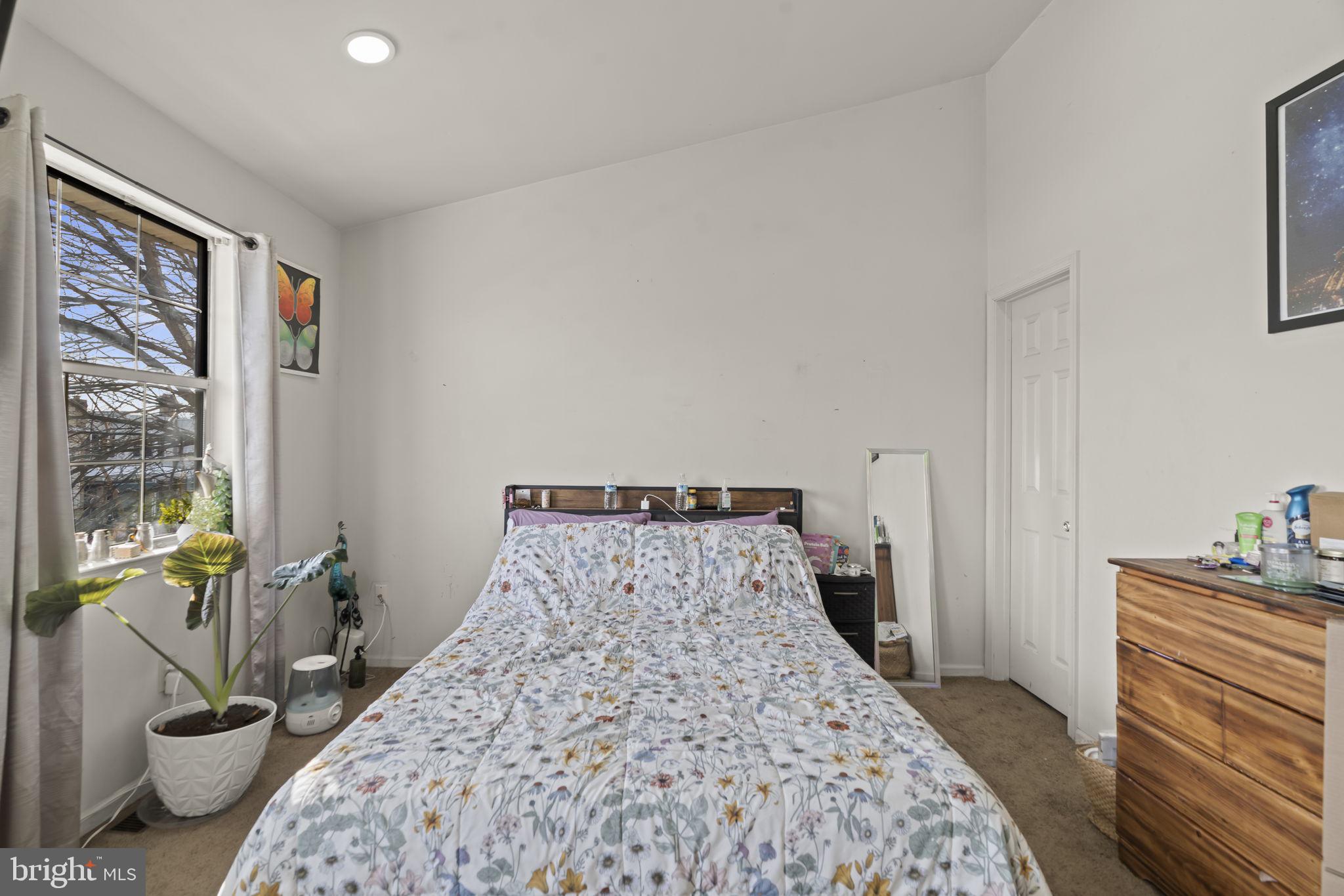 TACONY - Residential