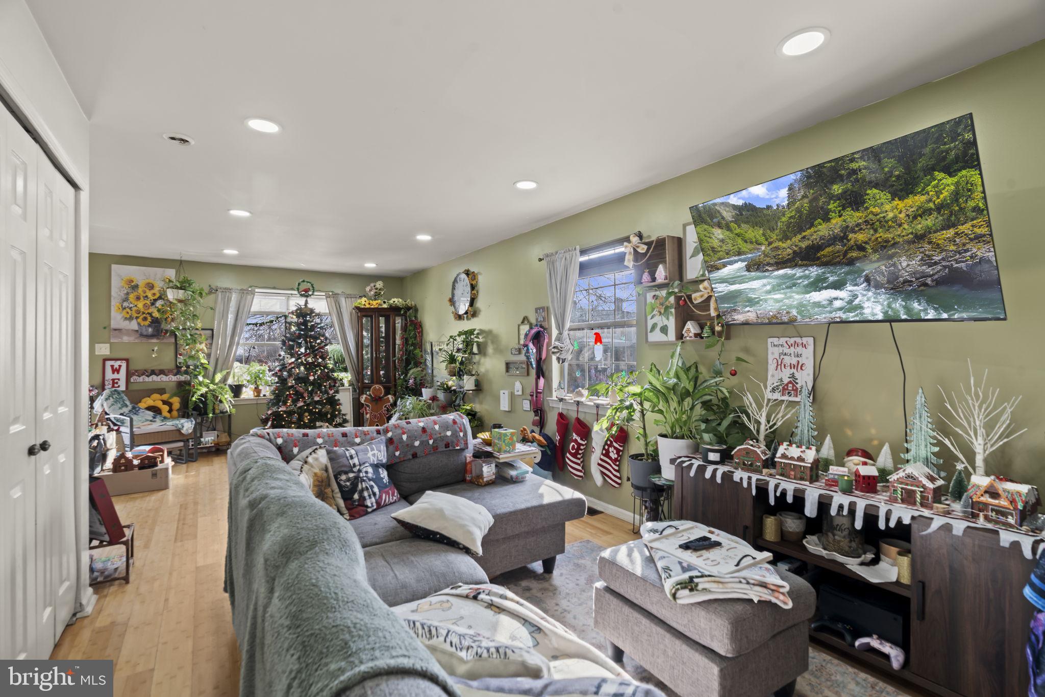 TACONY - Residential