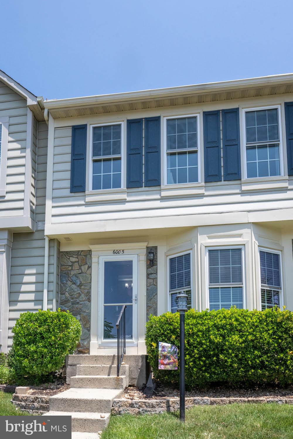 MANCHESTER LAKES - Residential Lease