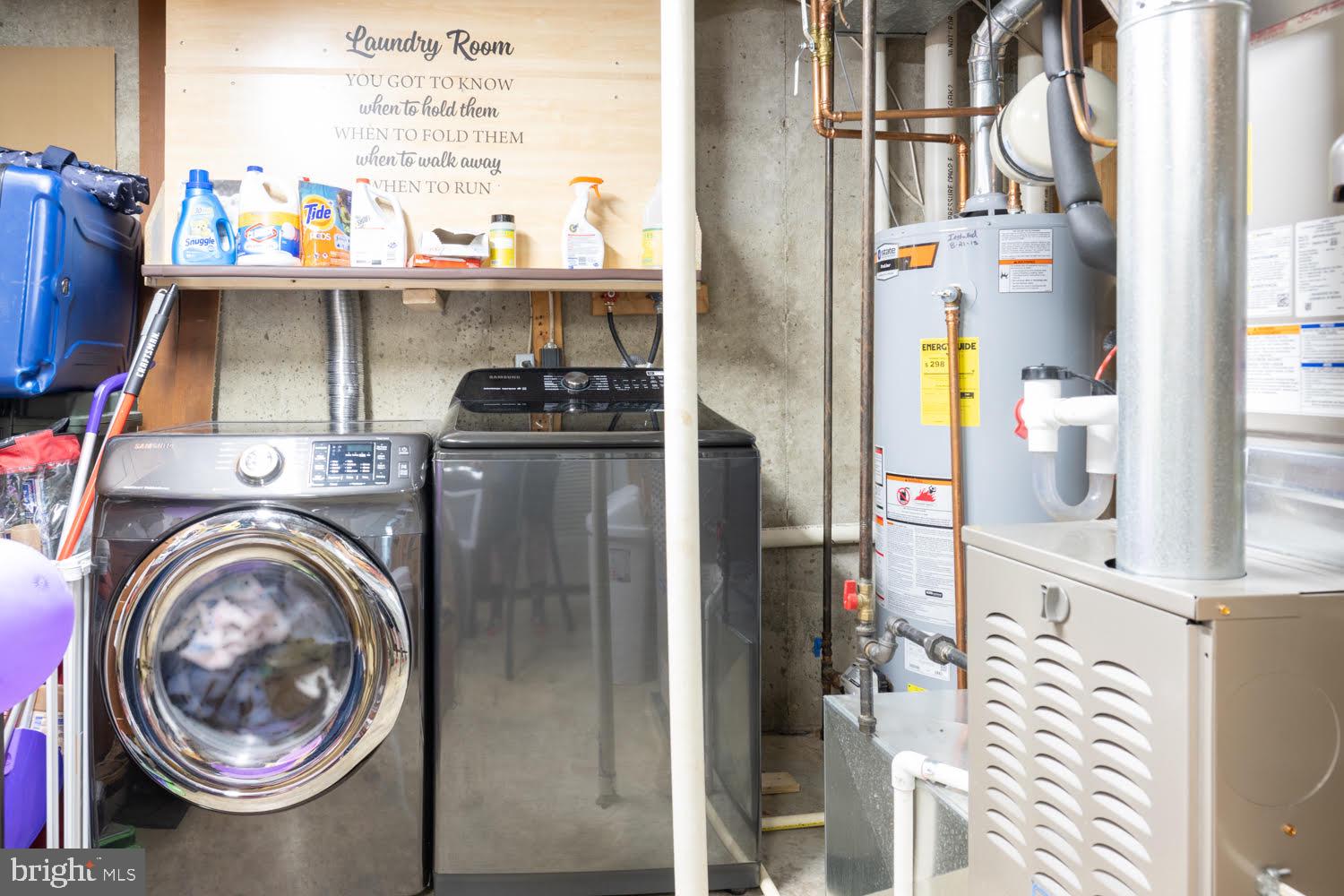 MANCHESTER LAKES - Residential Lease