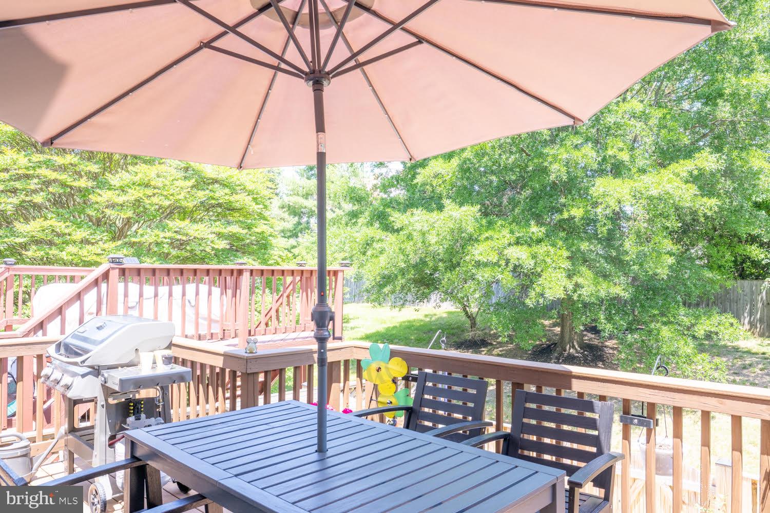 MANCHESTER LAKES - Residential Lease