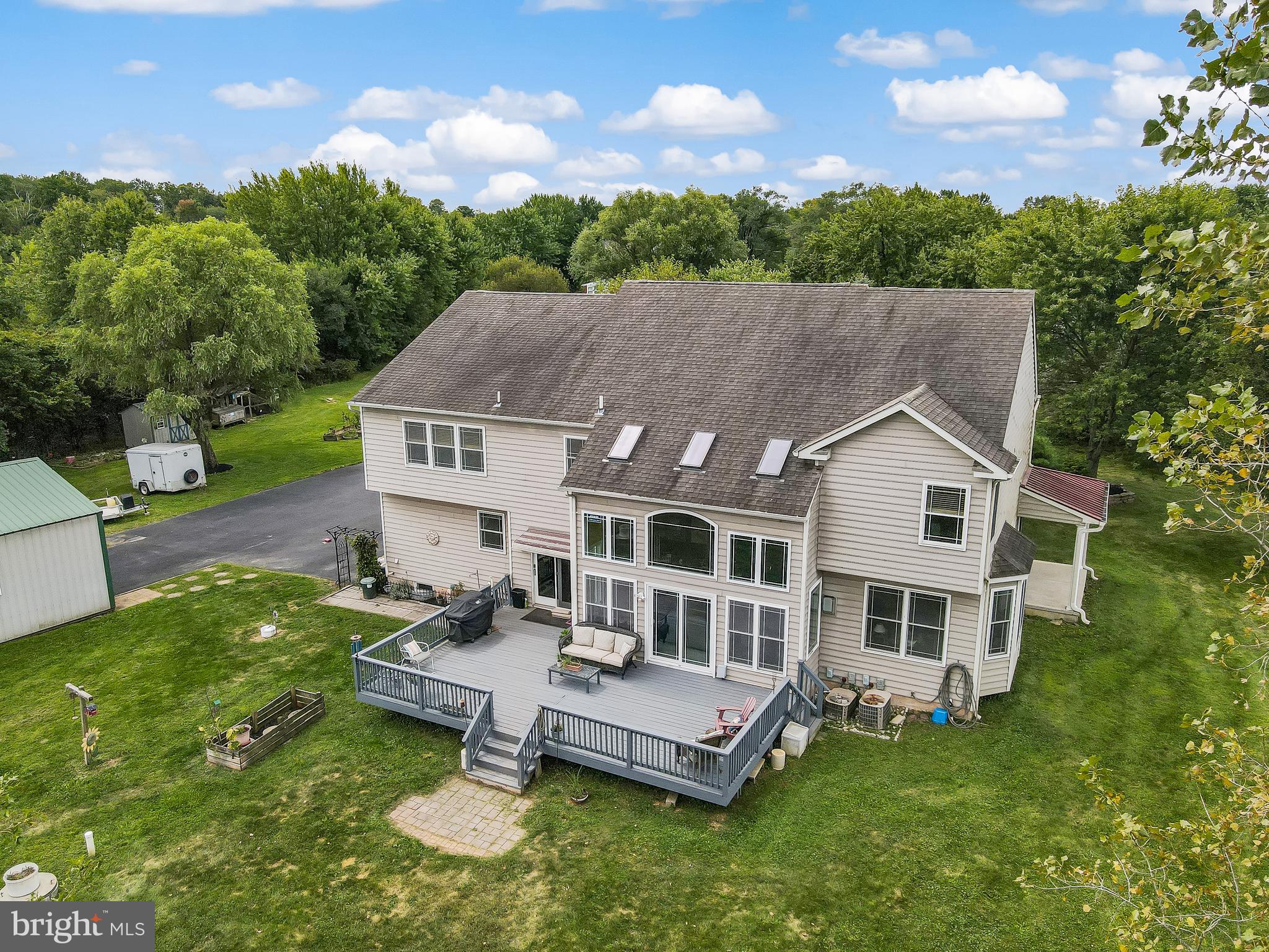 HARLEYSVILLE - Residential