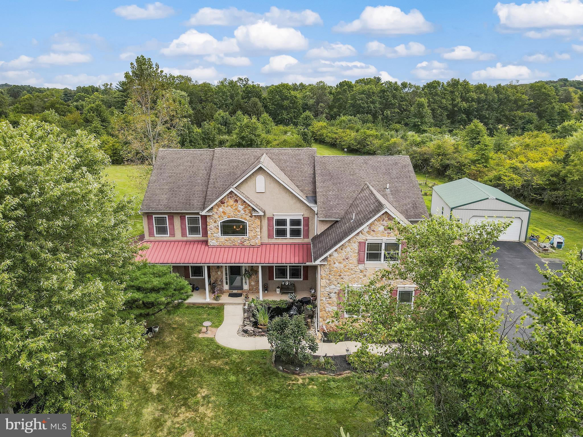 HARLEYSVILLE - Residential