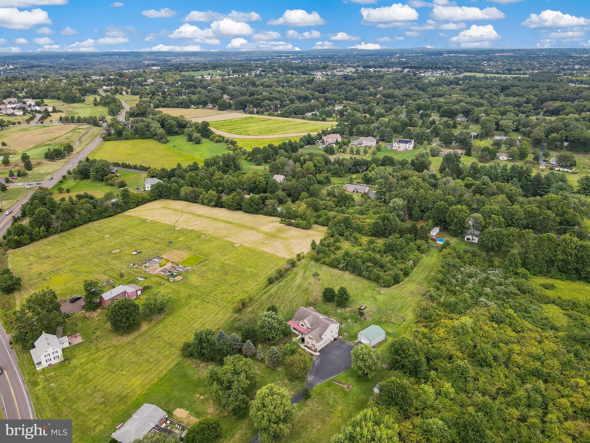 HARLEYSVILLE - Residential