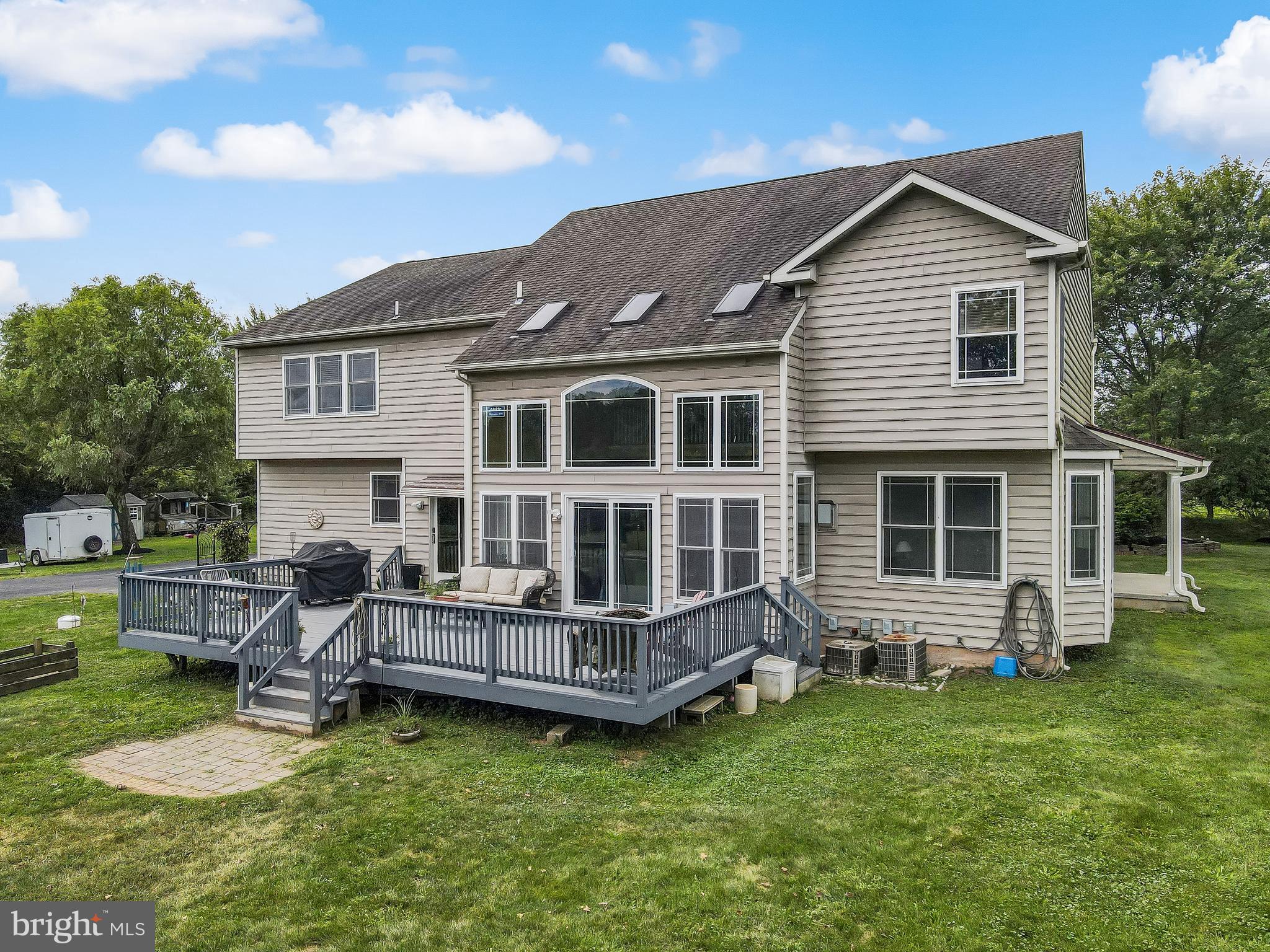 HARLEYSVILLE - Residential