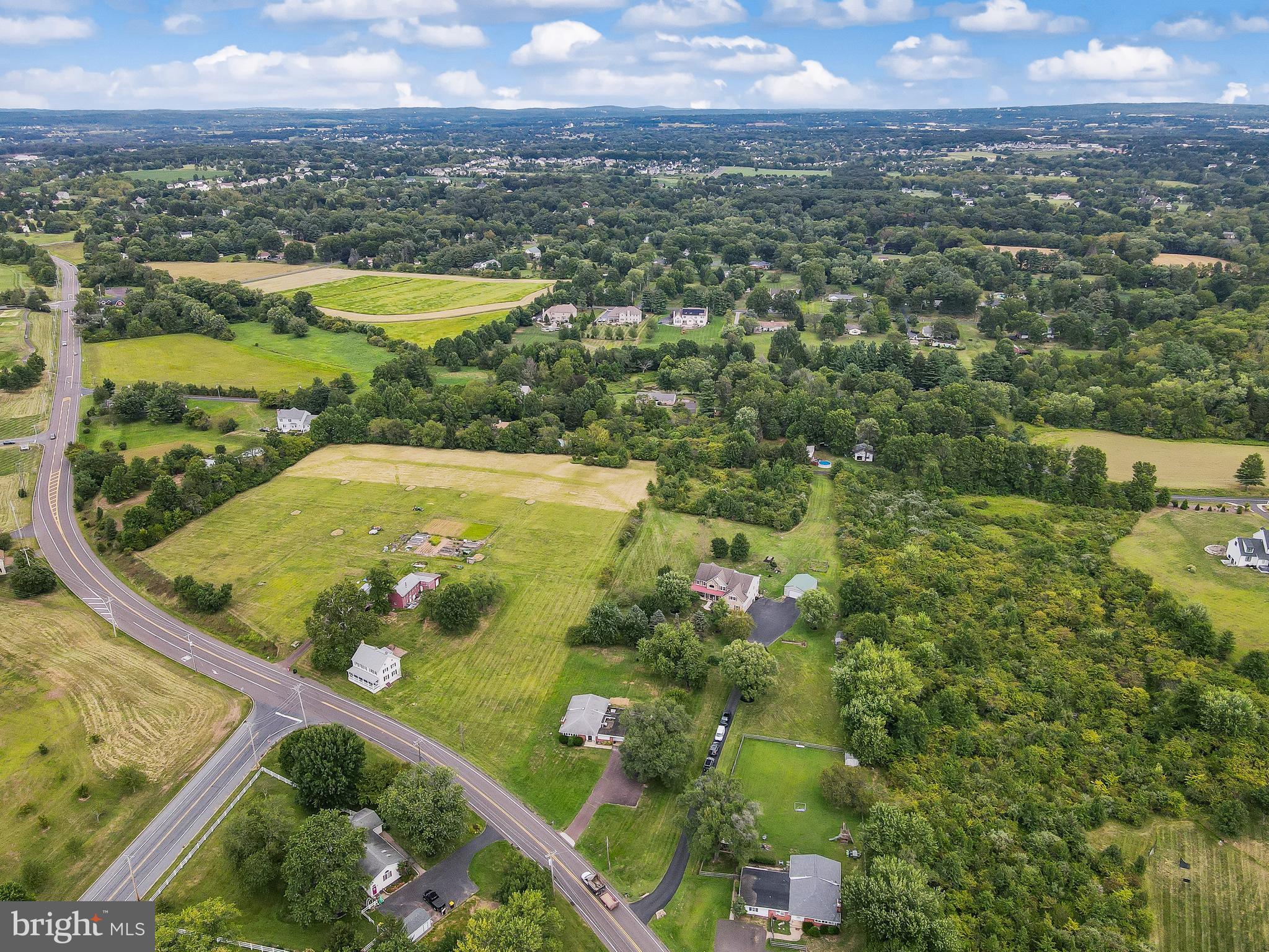 HARLEYSVILLE - Residential