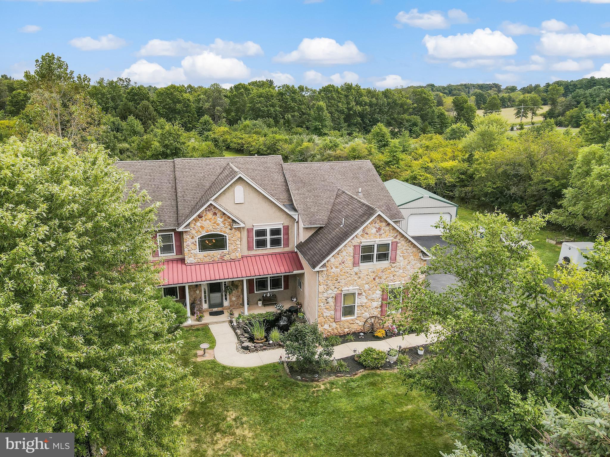 HARLEYSVILLE - Residential