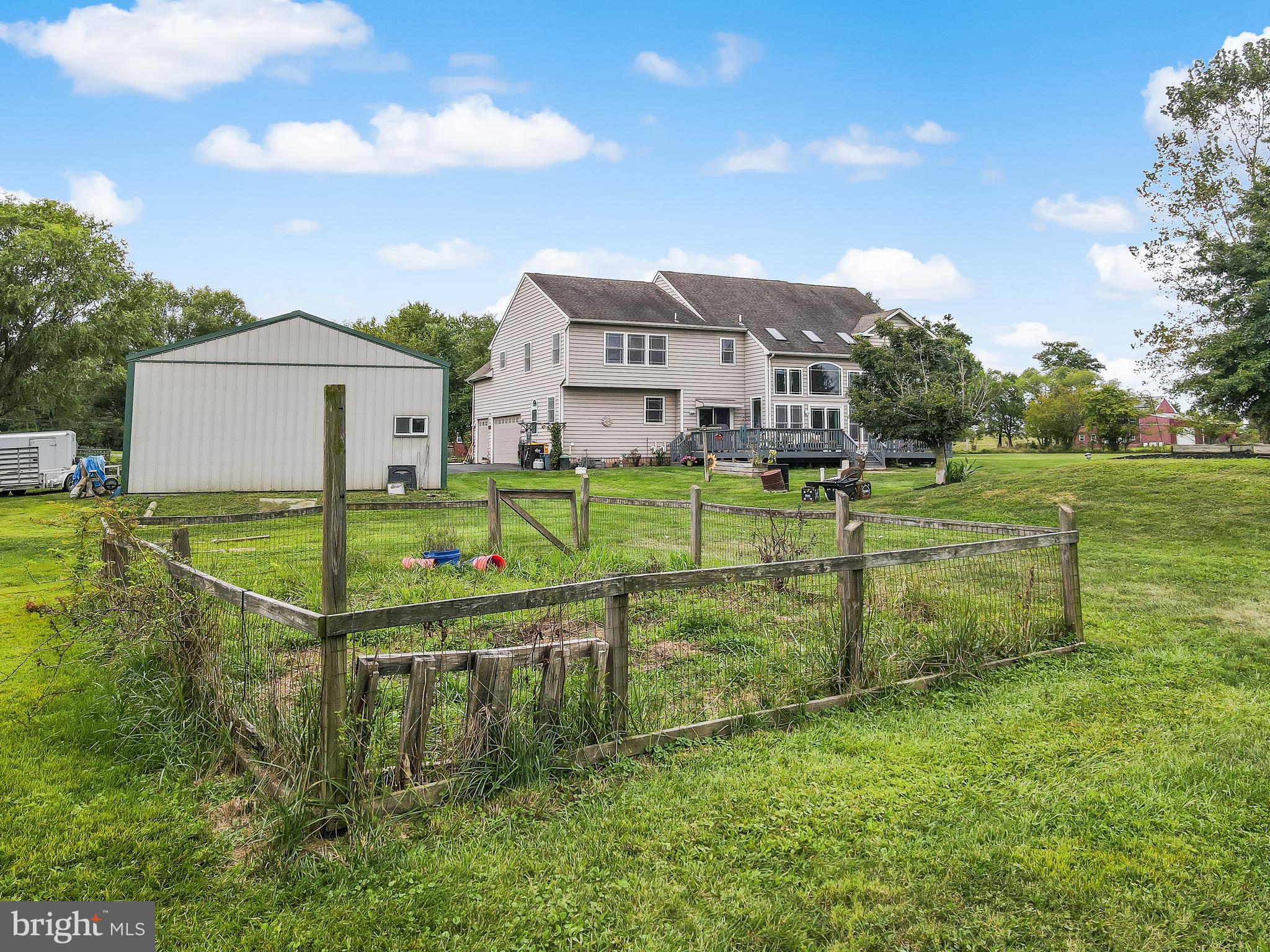 HARLEYSVILLE - Residential