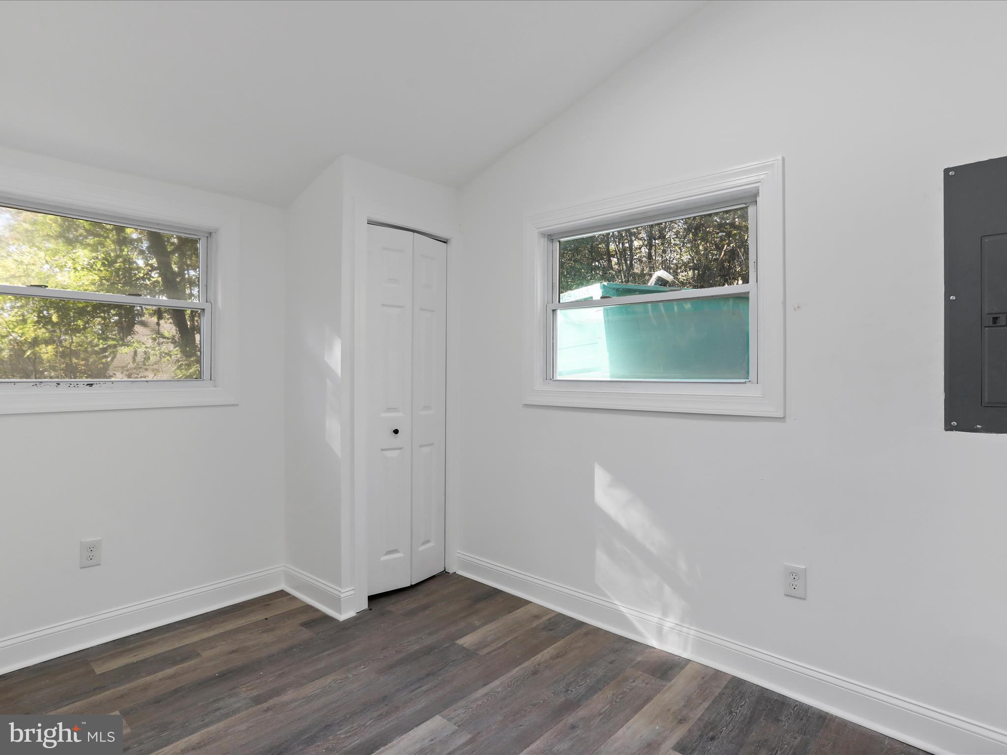 SLEEPY HOLLOW - Residential