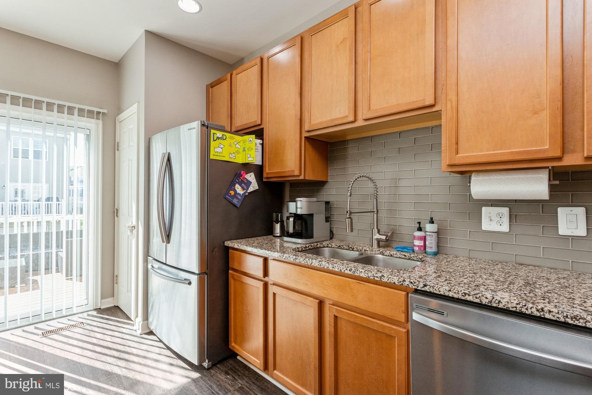 ELLENDALE - Residential