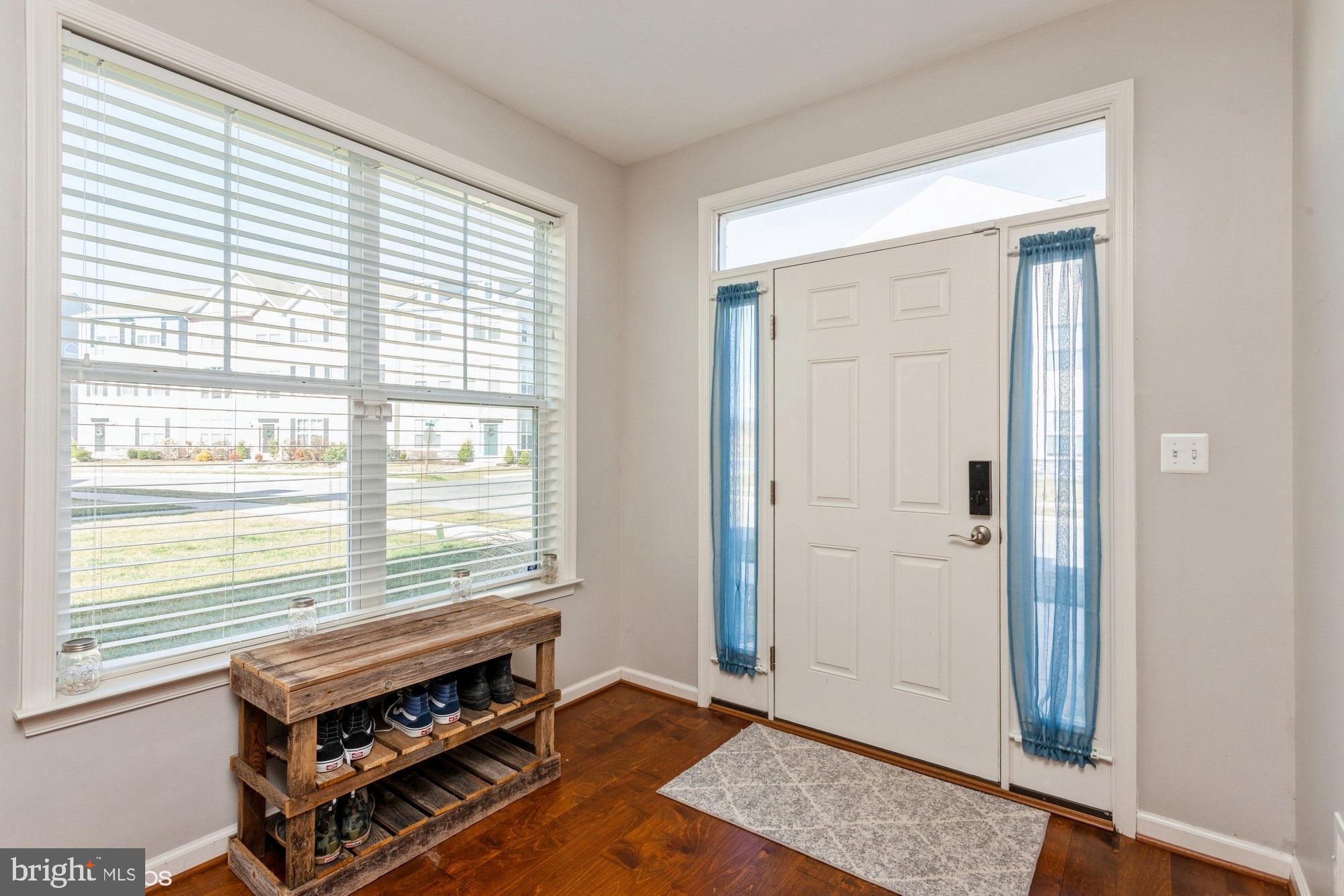 ELLENDALE - Residential