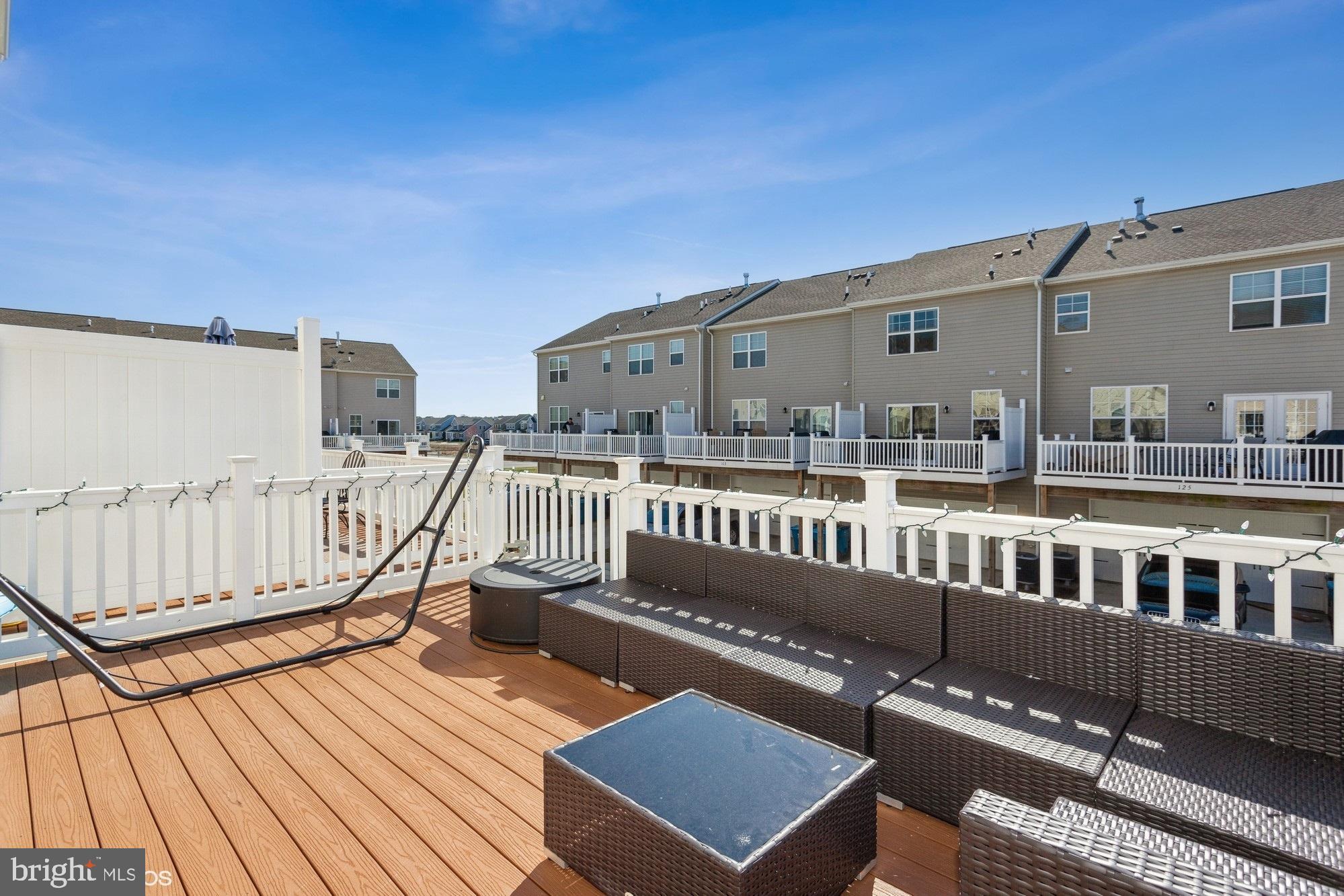 ELLENDALE - Residential