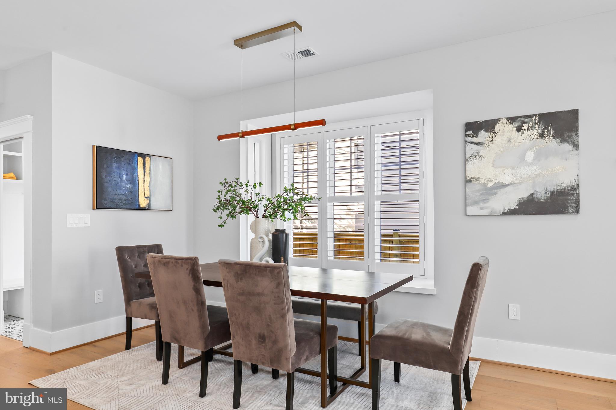 ROSEMONT - Residential