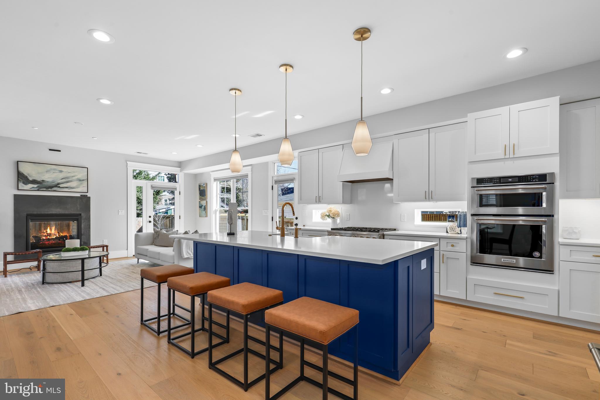 ROSEMONT - Residential