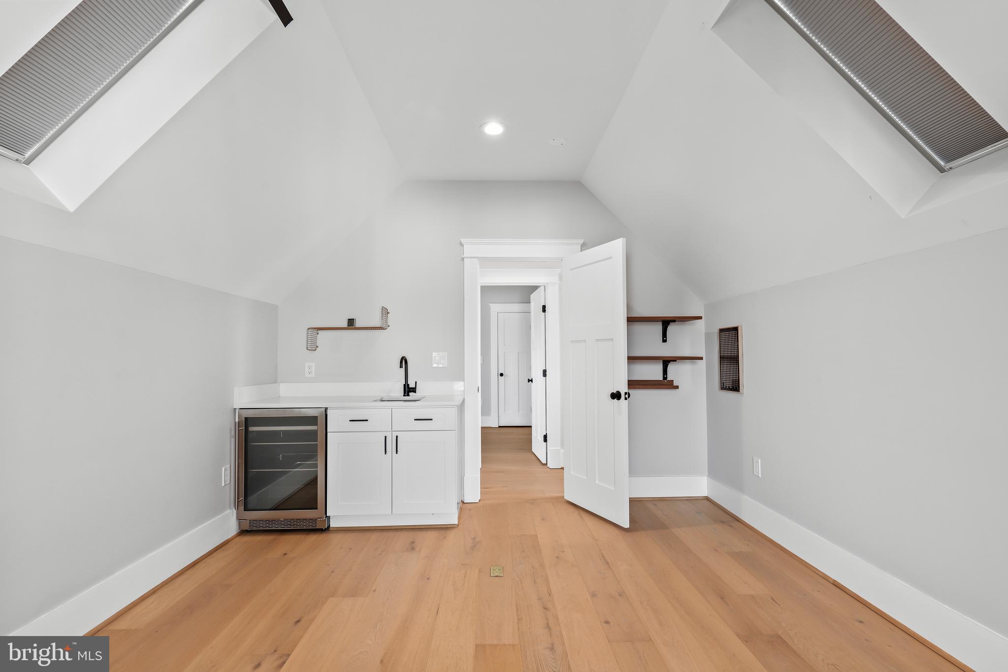 ROSEMONT - Residential