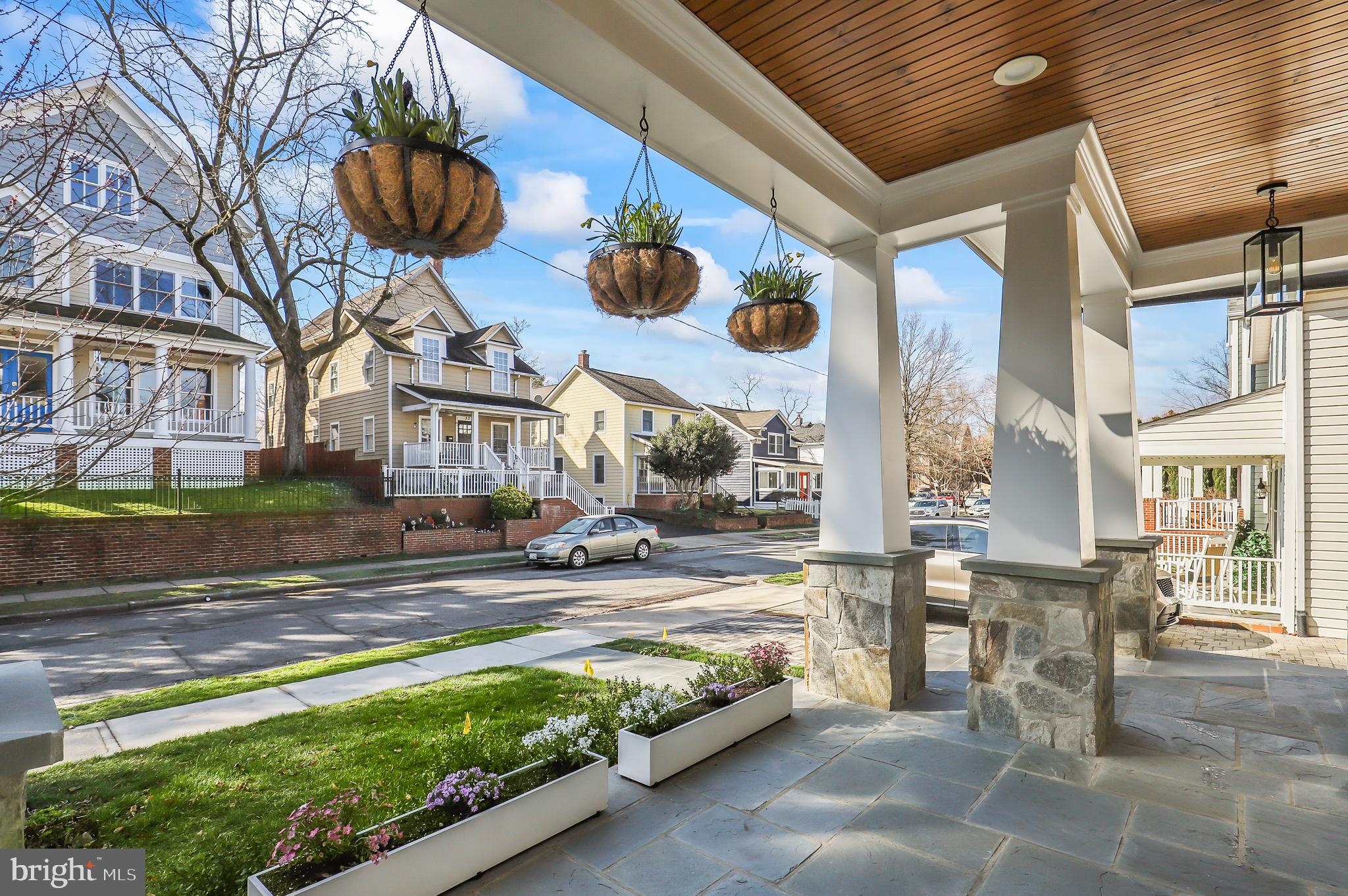 ROSEMONT - Residential