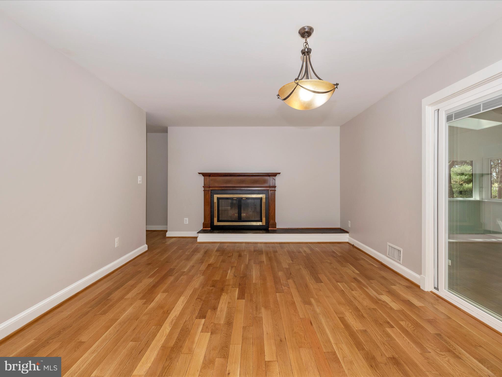 LOCH HAVEN - Residential