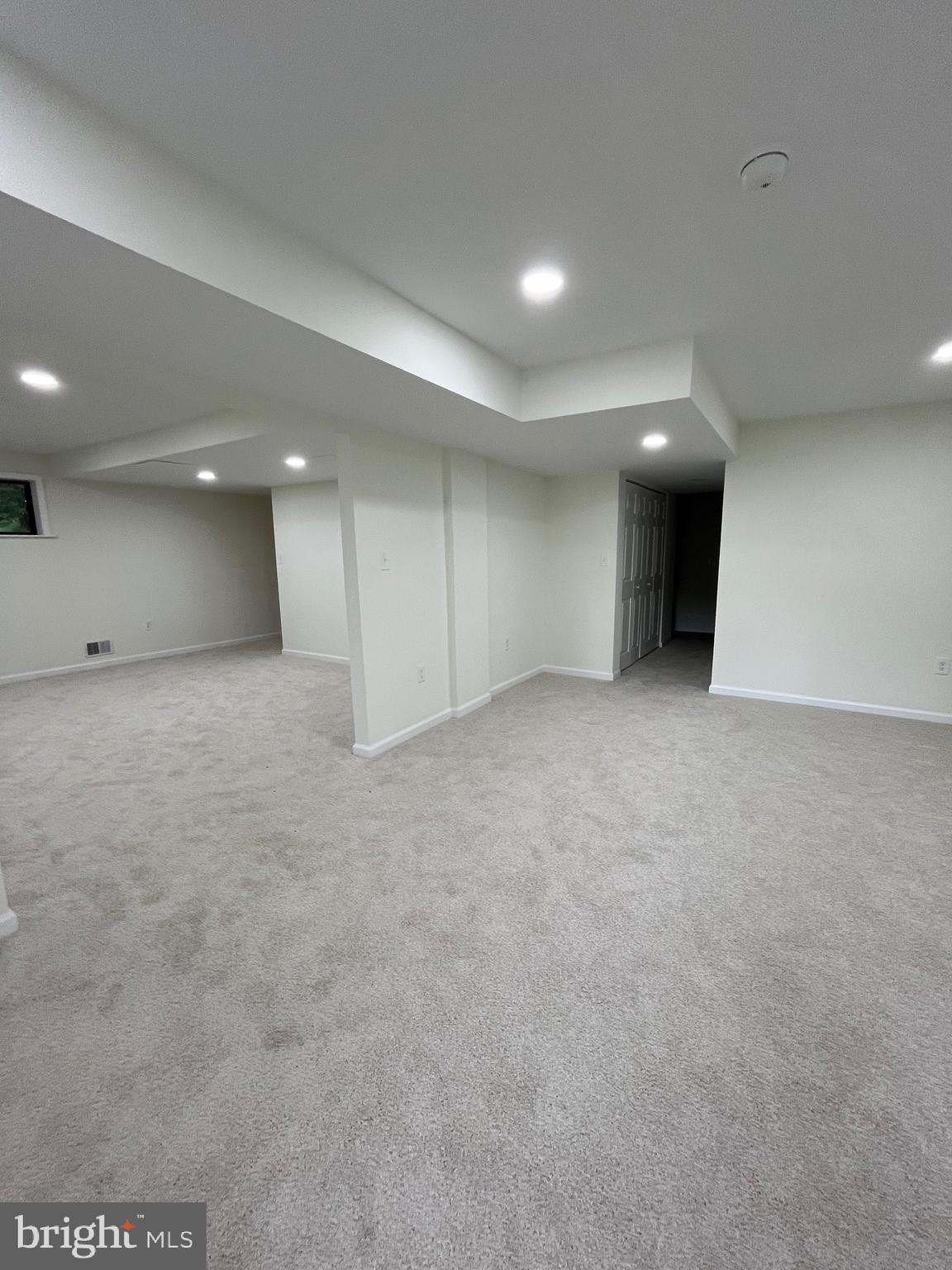 LOCH HAVEN - Residential