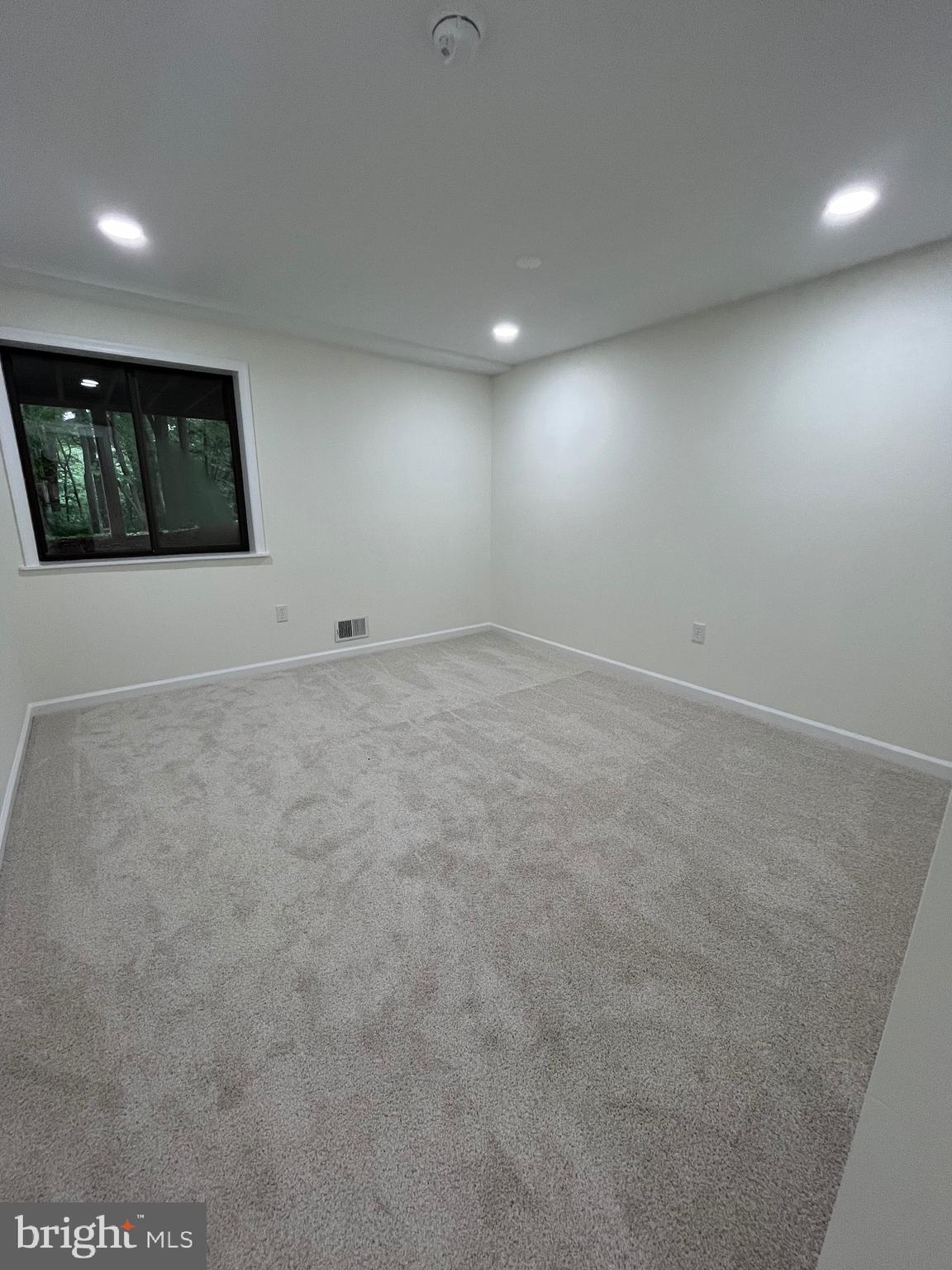 LOCH HAVEN - Residential