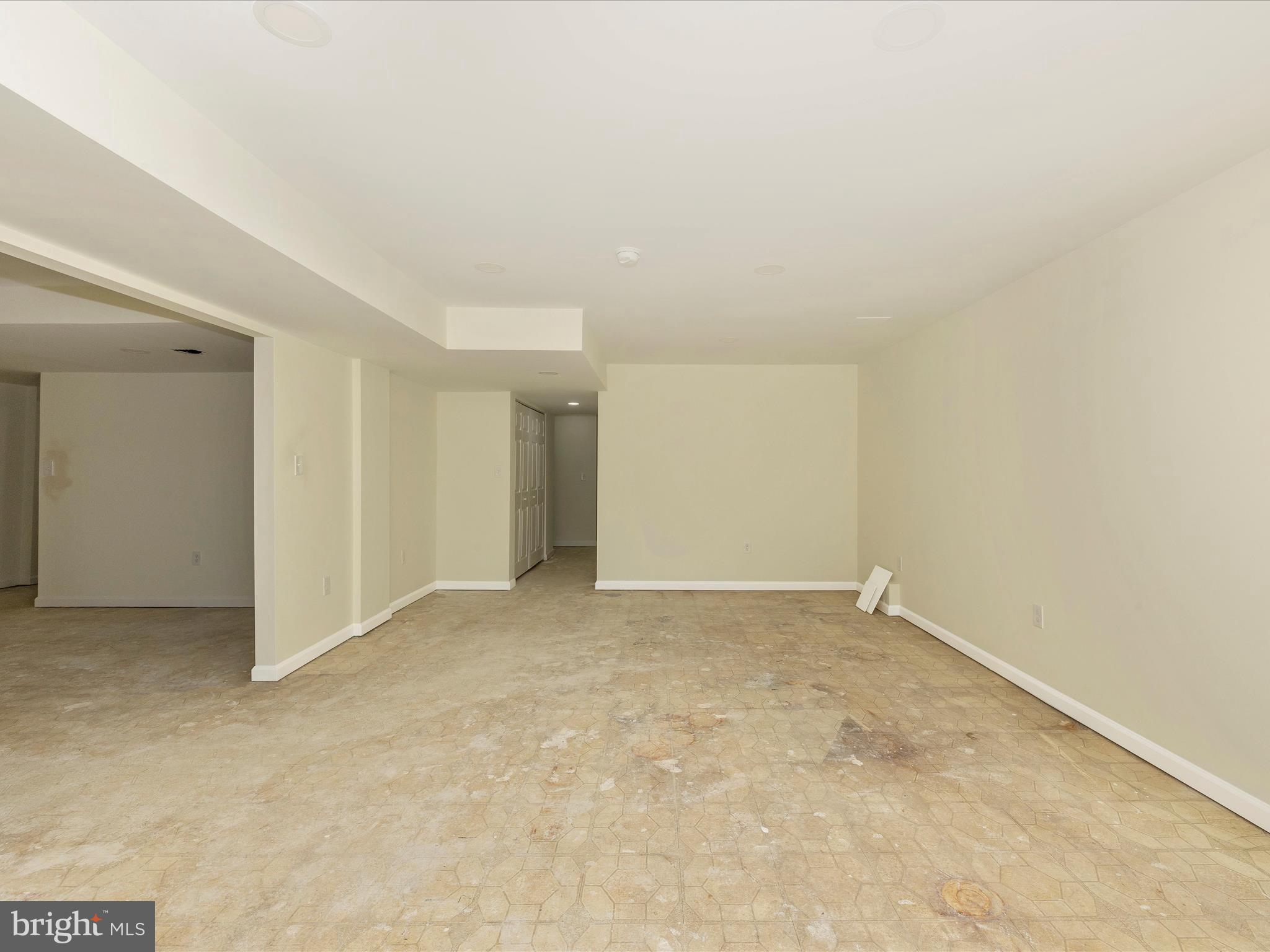 LOCH HAVEN - Residential