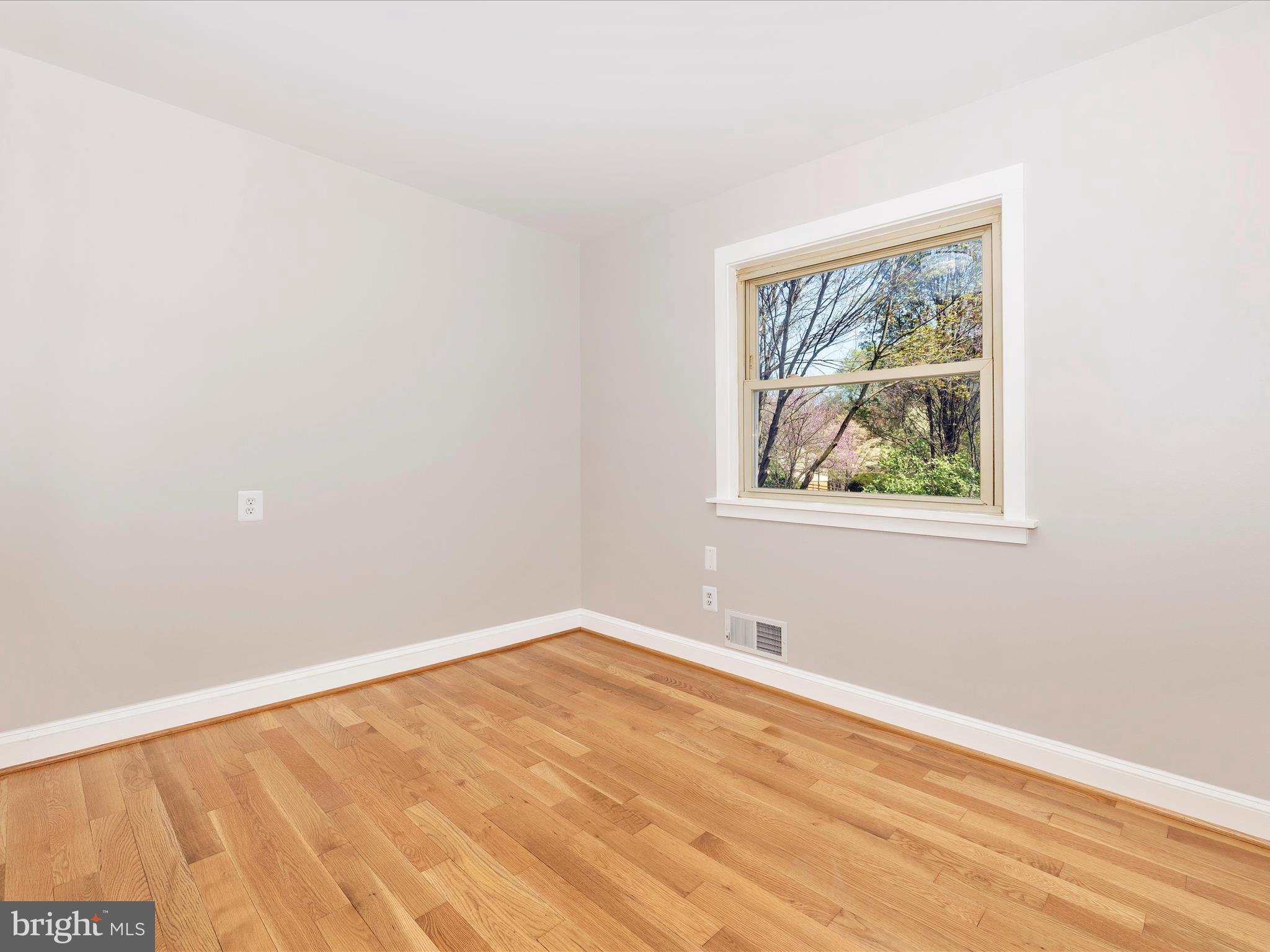 LOCH HAVEN - Residential