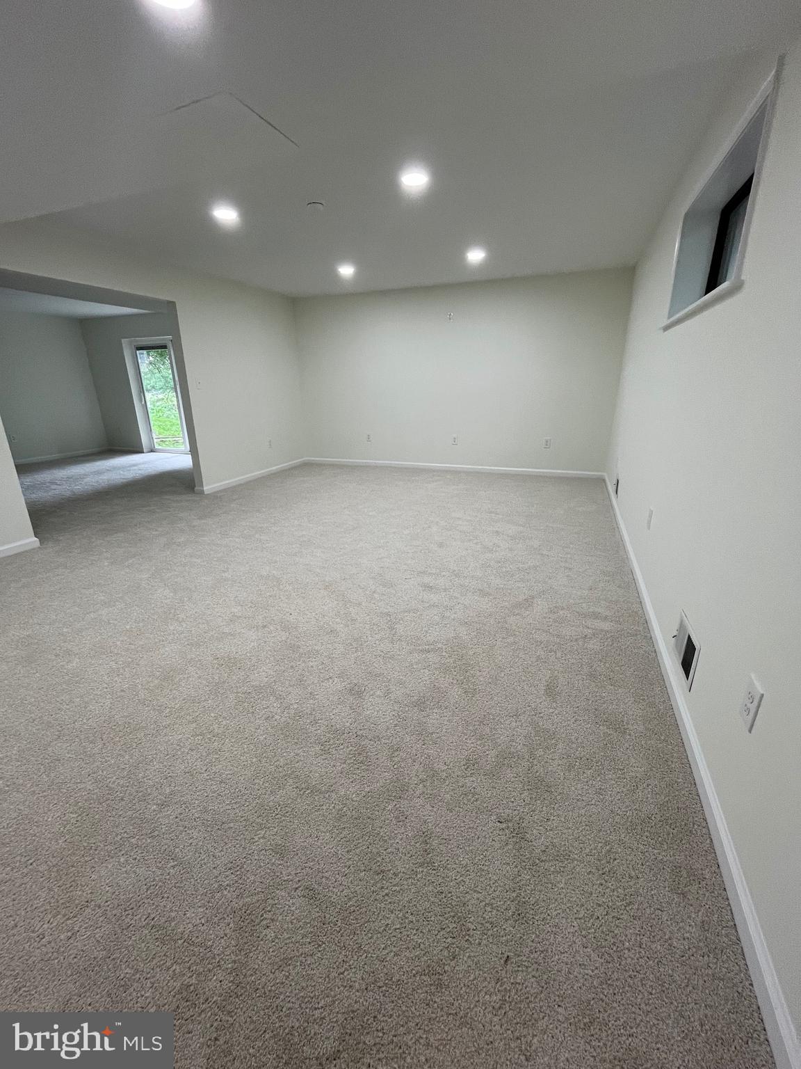 LOCH HAVEN - Residential