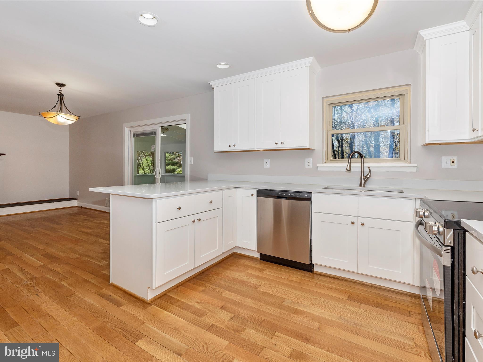 LOCH HAVEN - Residential