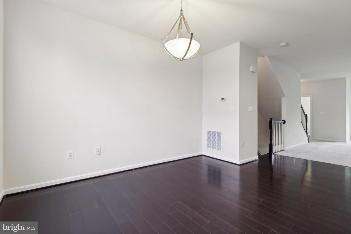 DOMINION CROSSING - Residential