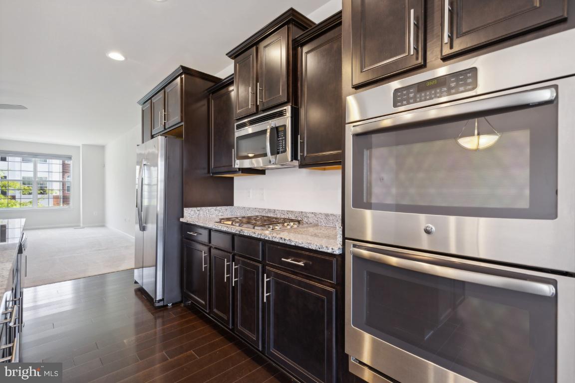 DOMINION CROSSING - Residential