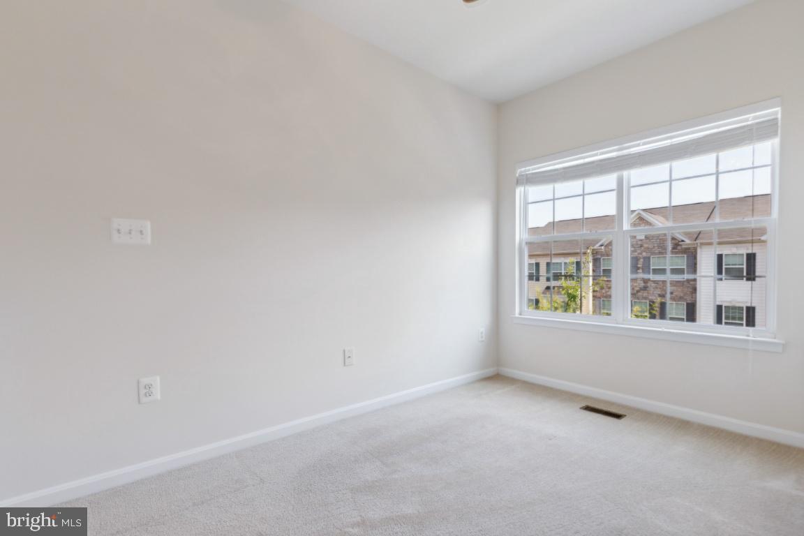 DOMINION CROSSING - Residential