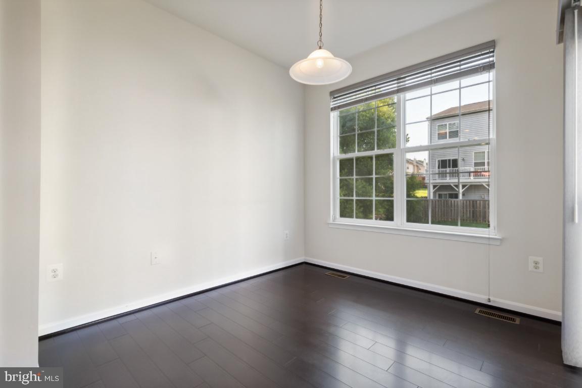 DOMINION CROSSING - Residential