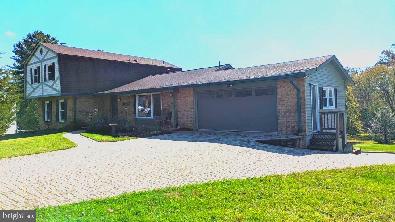 18036 LAFAYETTE DRIVE