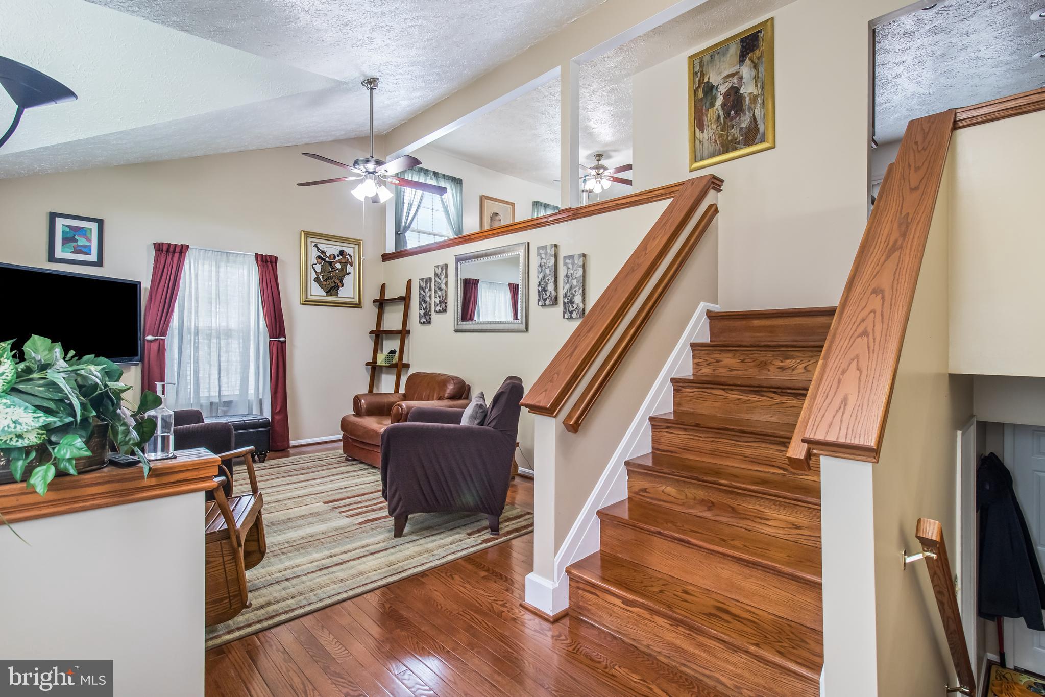 5086 BLUEHEAD COURT