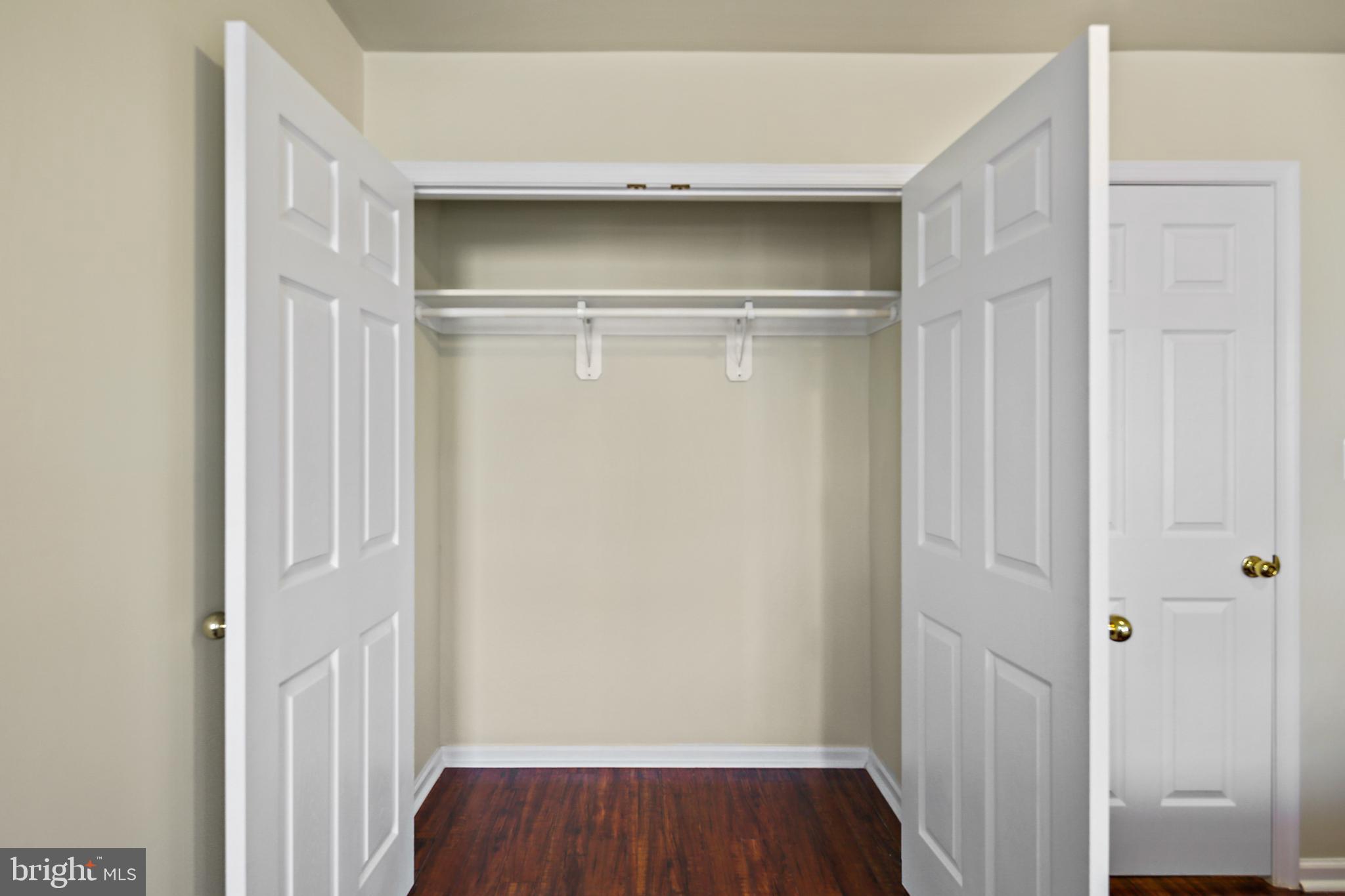 SANDTOWN-WINCHESTER - Residential