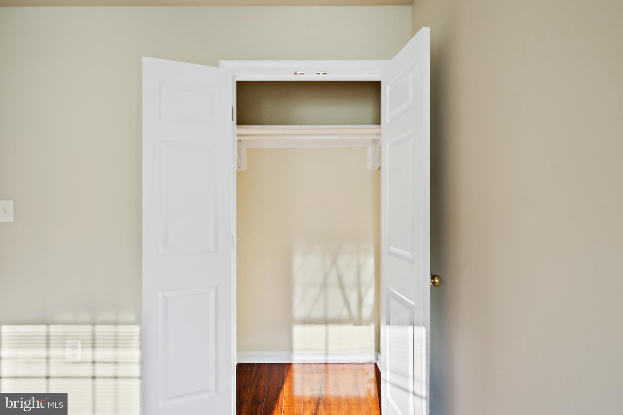 SANDTOWN-WINCHESTER - Residential