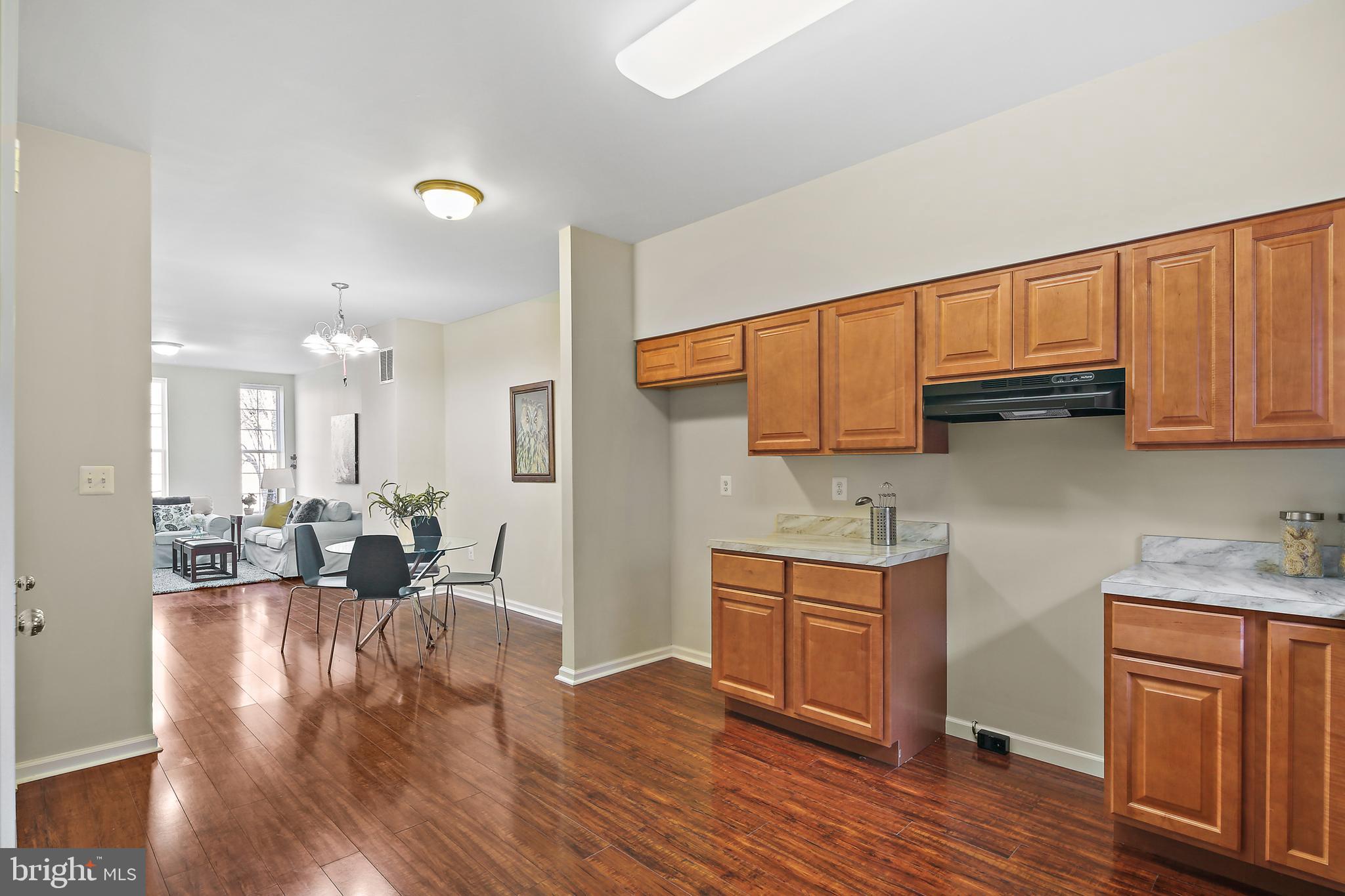 SANDTOWN-WINCHESTER - Residential