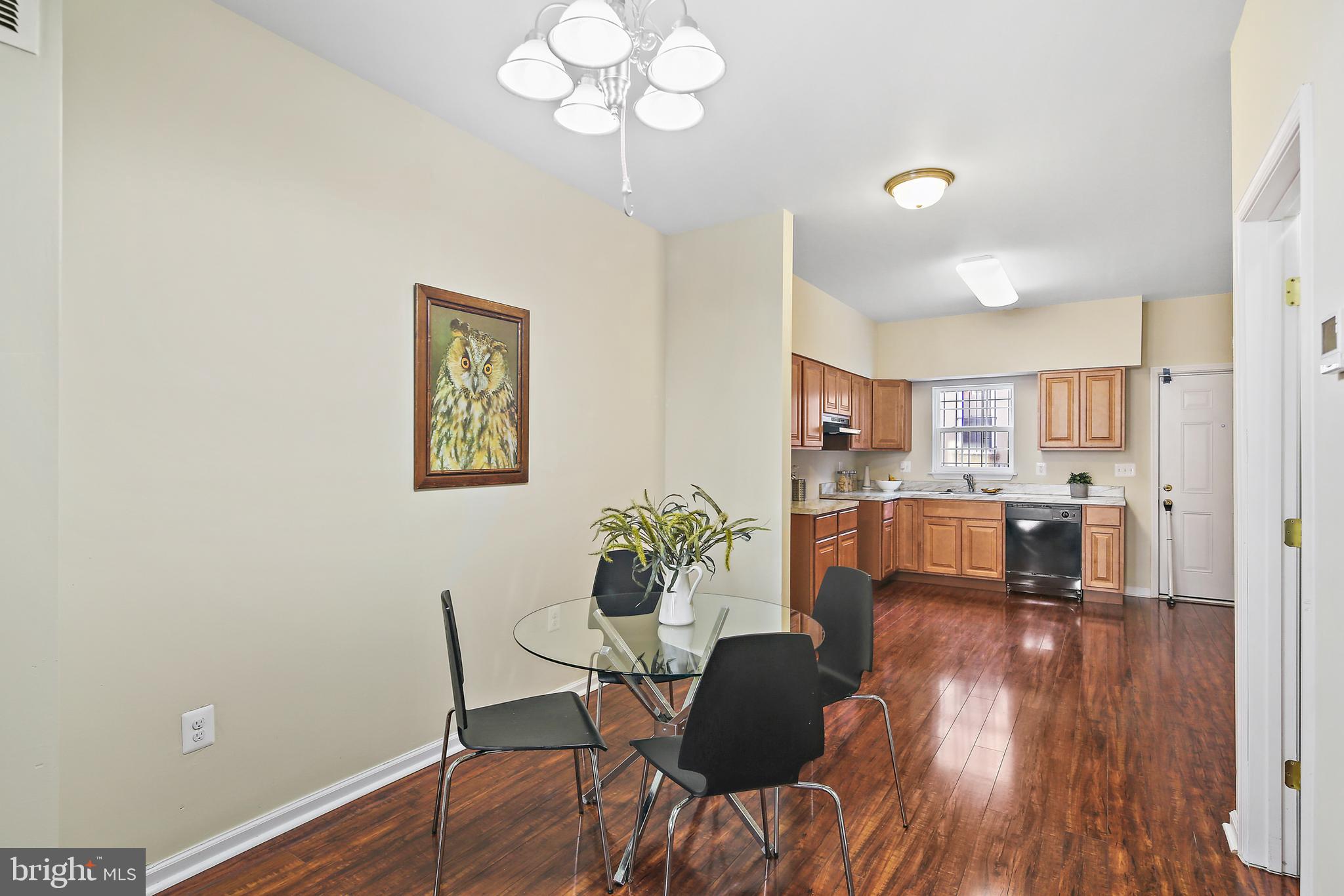 SANDTOWN-WINCHESTER - Residential