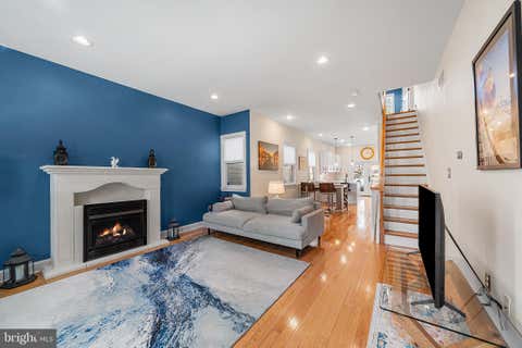 Townhouse For Sale - 2319 Aspen Street<br/> PHILADELPHIA, PA 19130