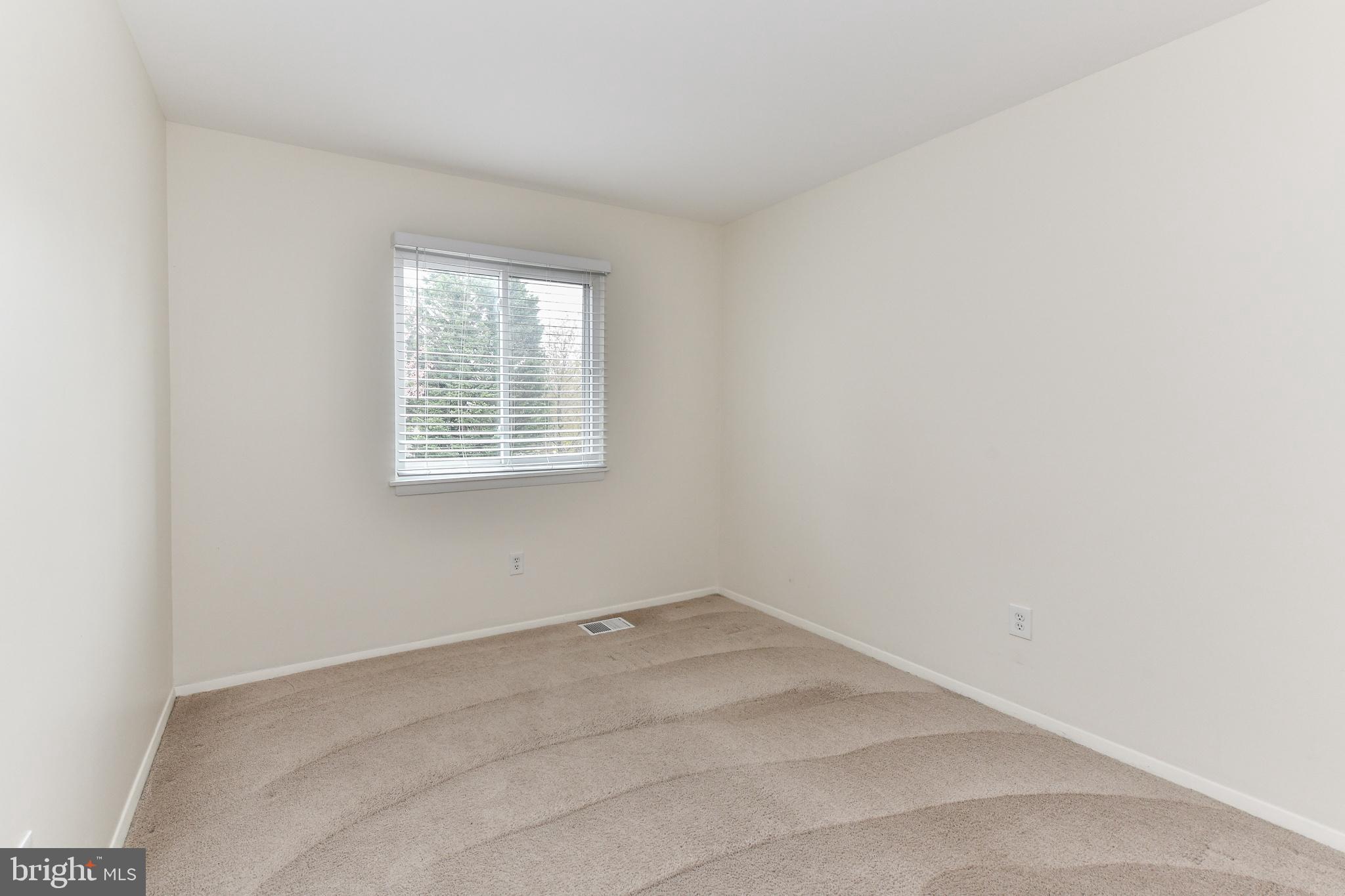 TRALEE - Residential Lease